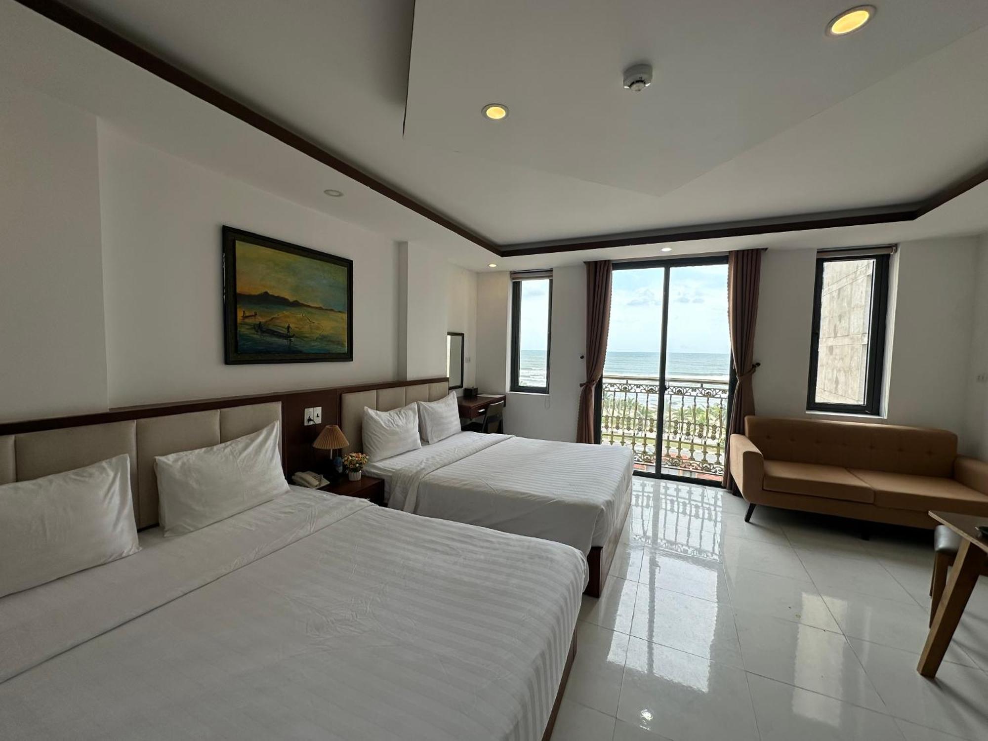 New Era & Hotel