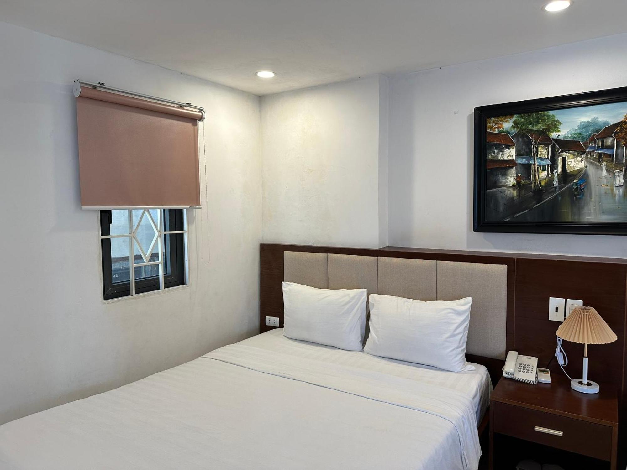 Hotel New Era &