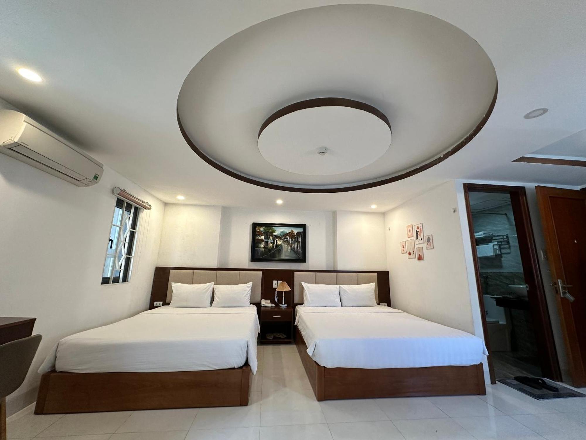 New Era & Hotel 3*