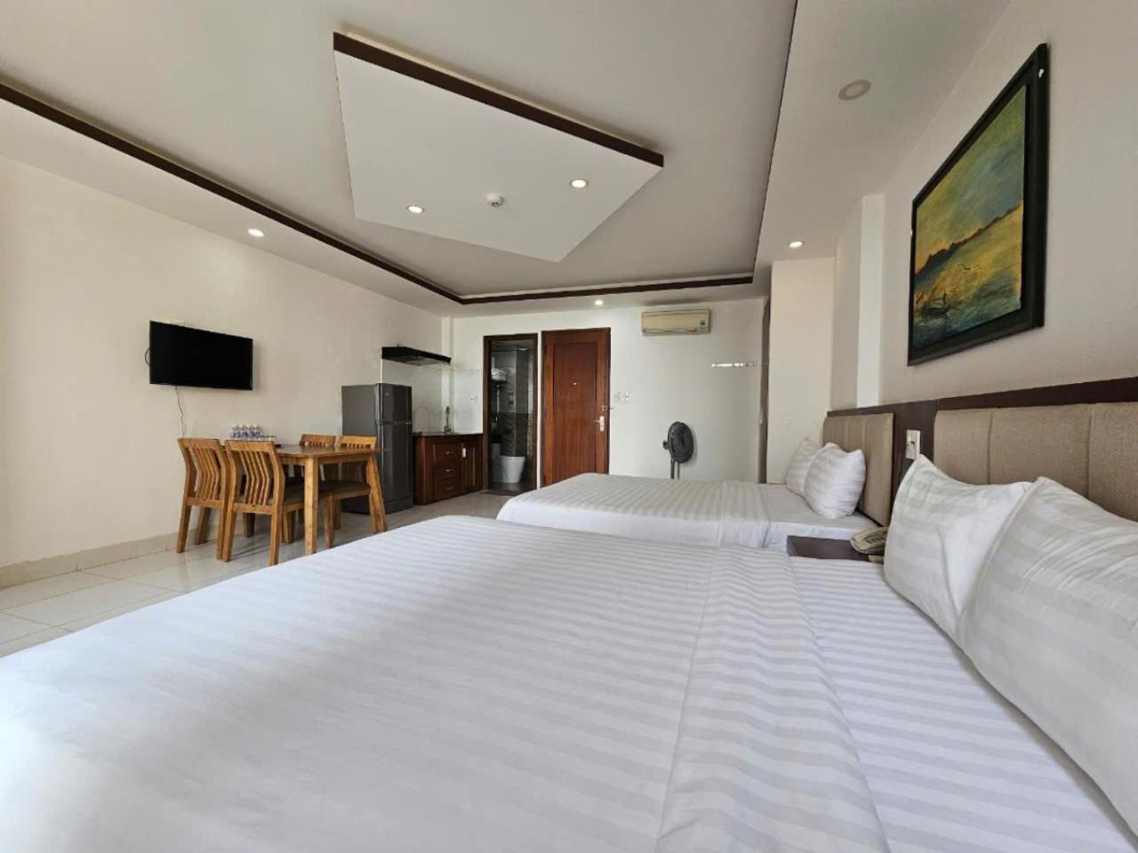 New Era & Hotel Da Nang
