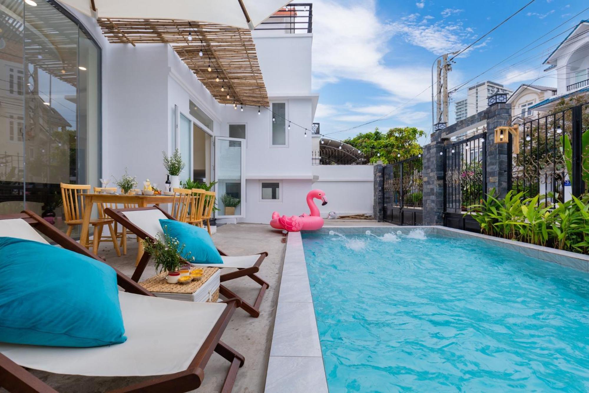 Villa Biet Thu Ho Boi Hoang Duc Hoang Le Kha Vung Tau