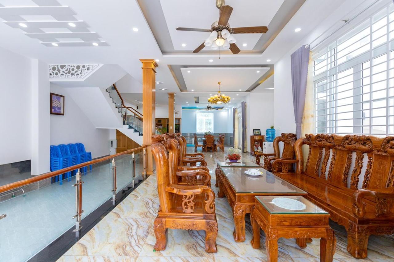 Biet Thu Hoang Duc Nghi Duong Check In Hoa Giay Bai Sau *