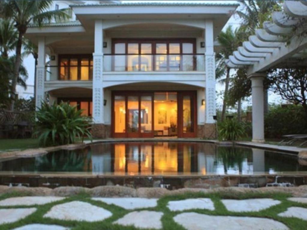Olalani & Condotel