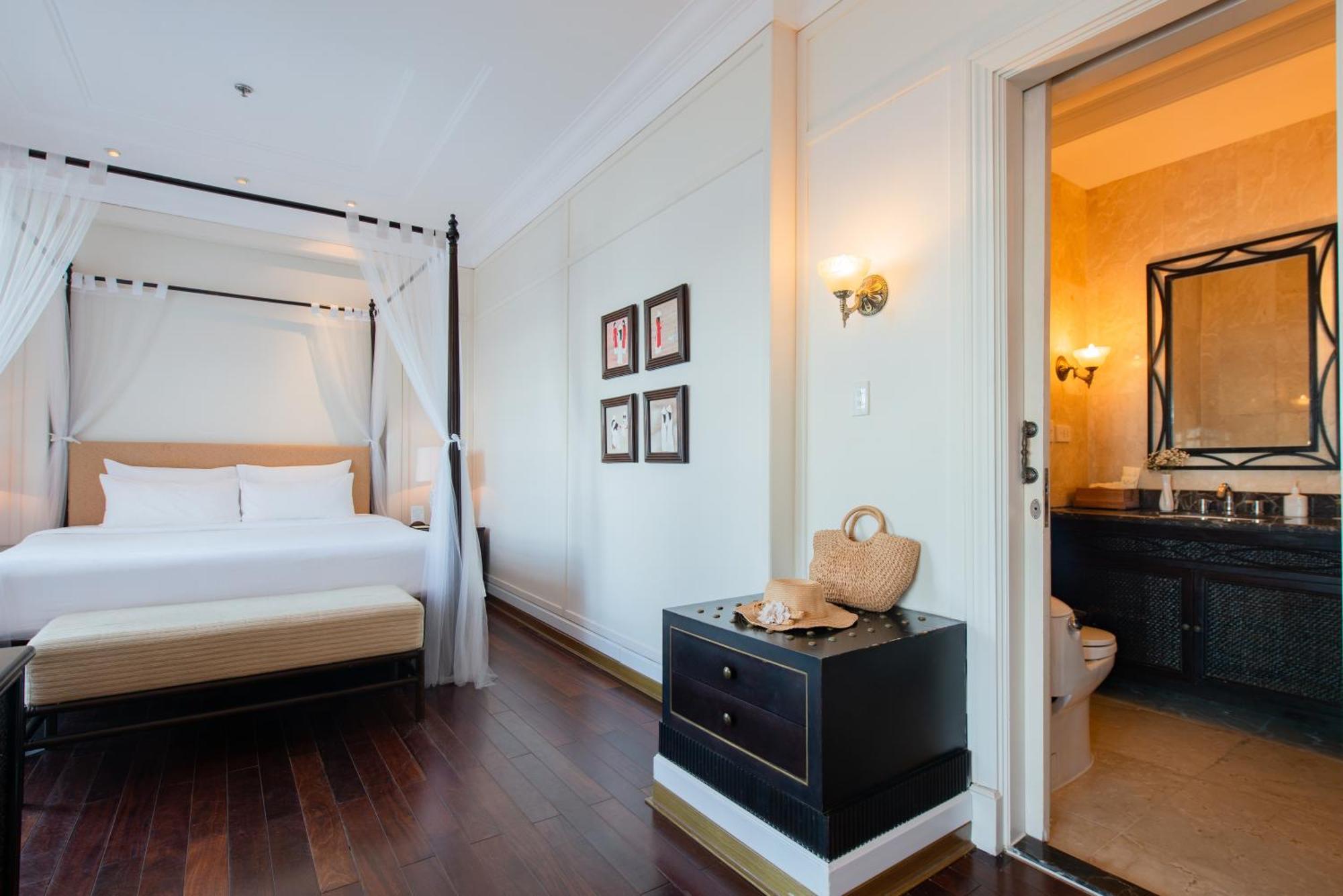 Sunrise & Hotel 5*