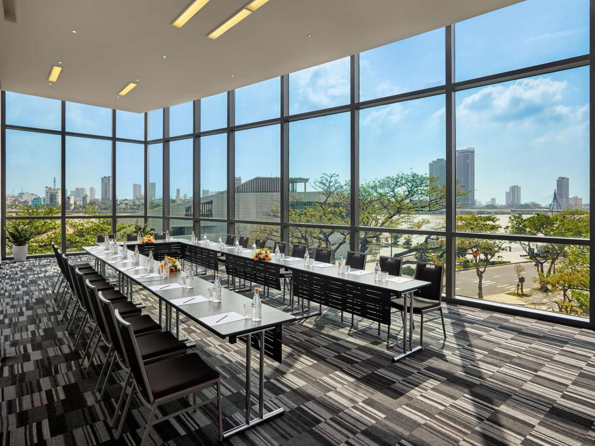 Novotel Premier River 5* Đà Nẵng