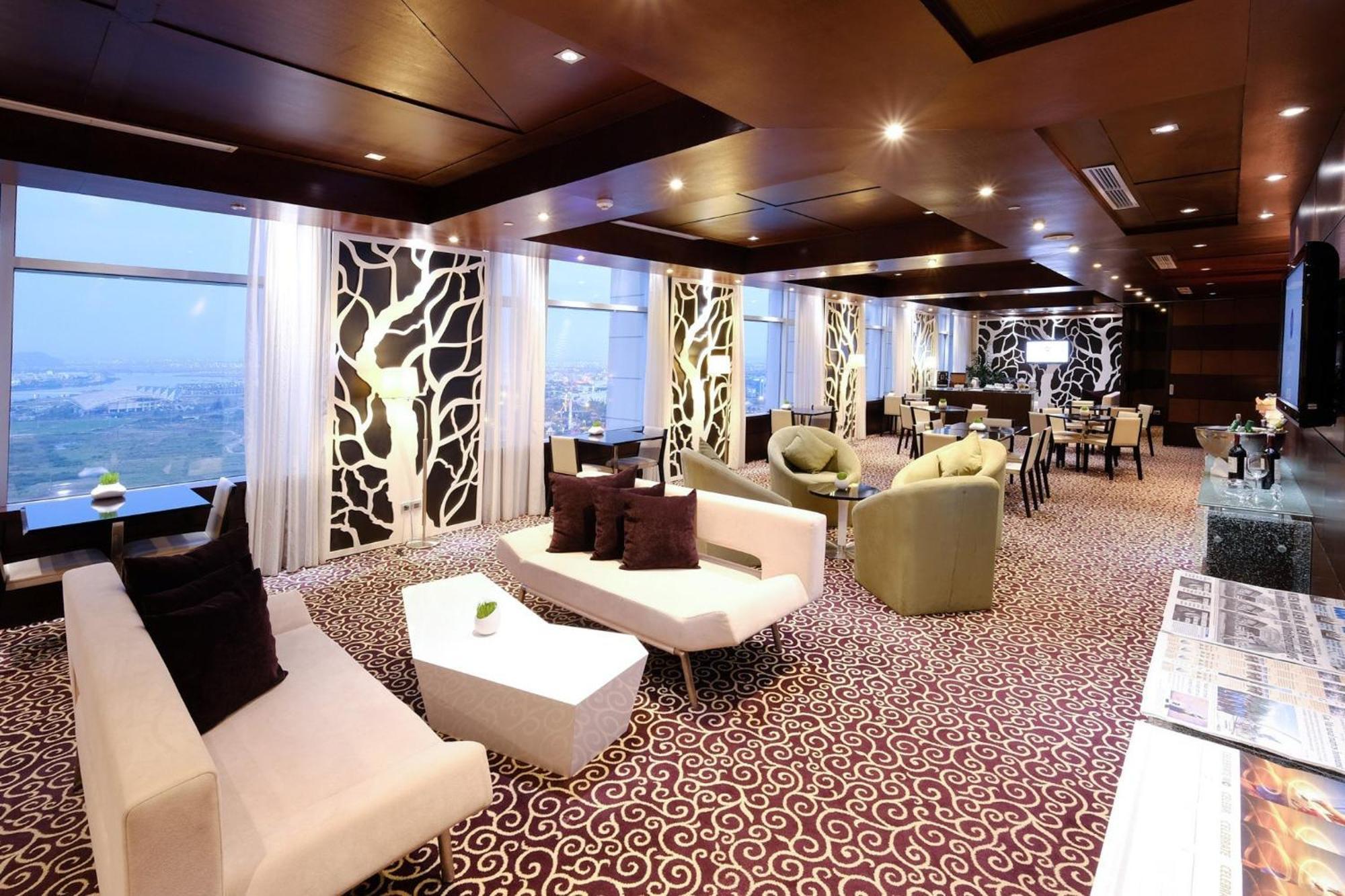 Hotel Grand Mercure 5*