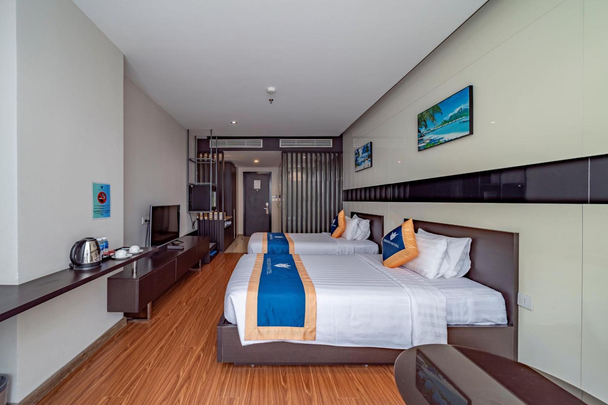 Poseidon Hotel 4*