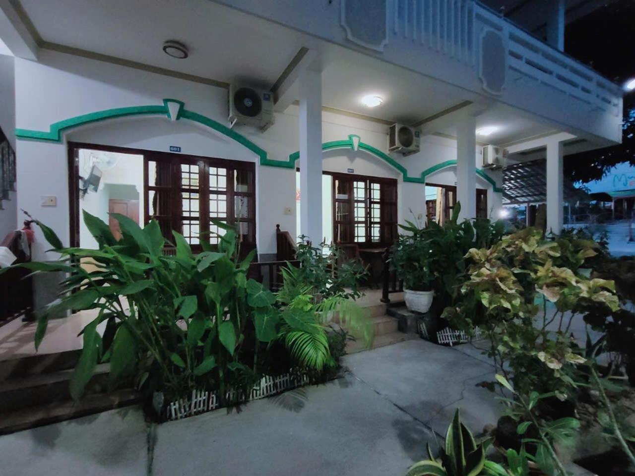 Yen Family Hotel