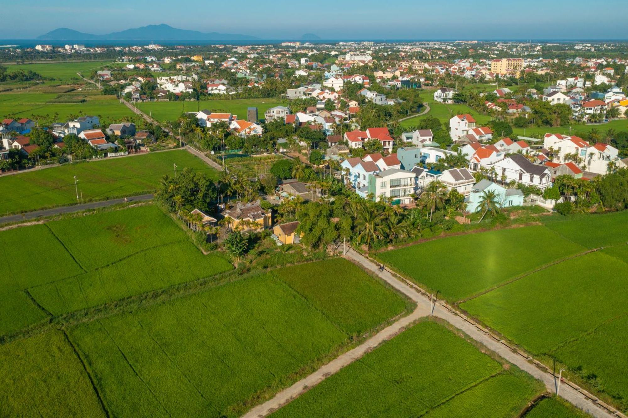 La Uy * Hội An