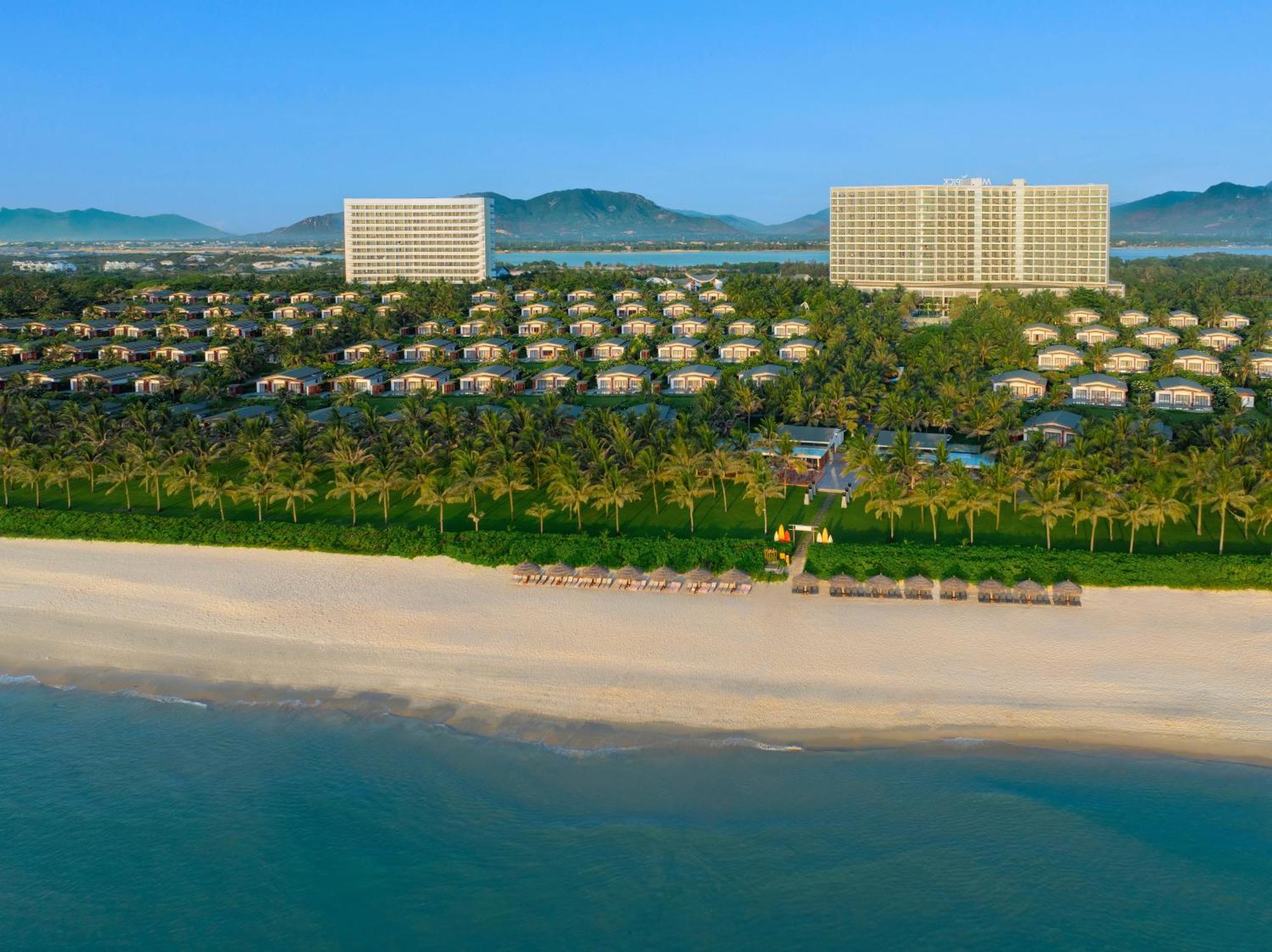Moevenpick Resort