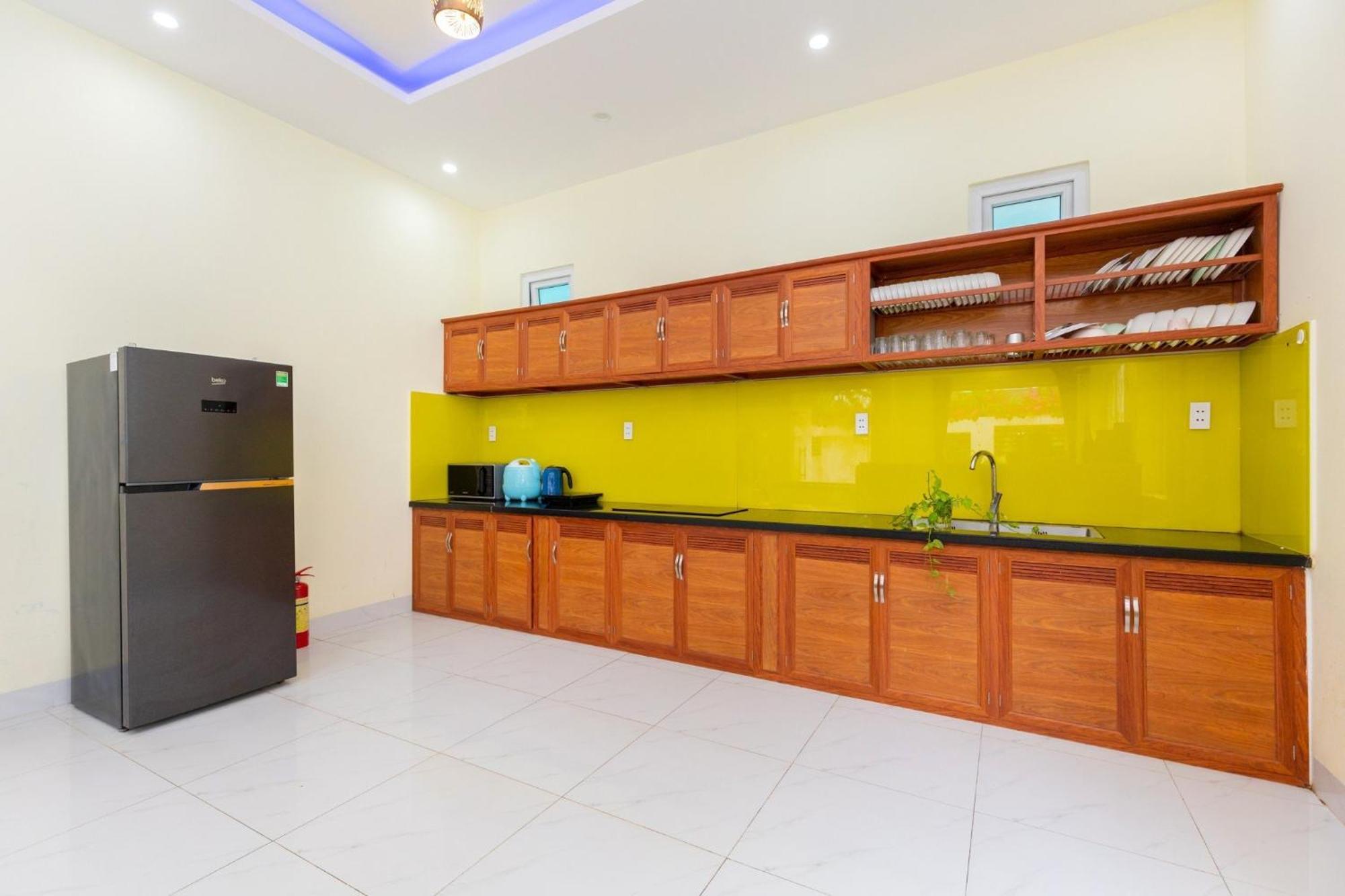 Villa B2-9 Long Cung - 8 Phong Ngu Villa