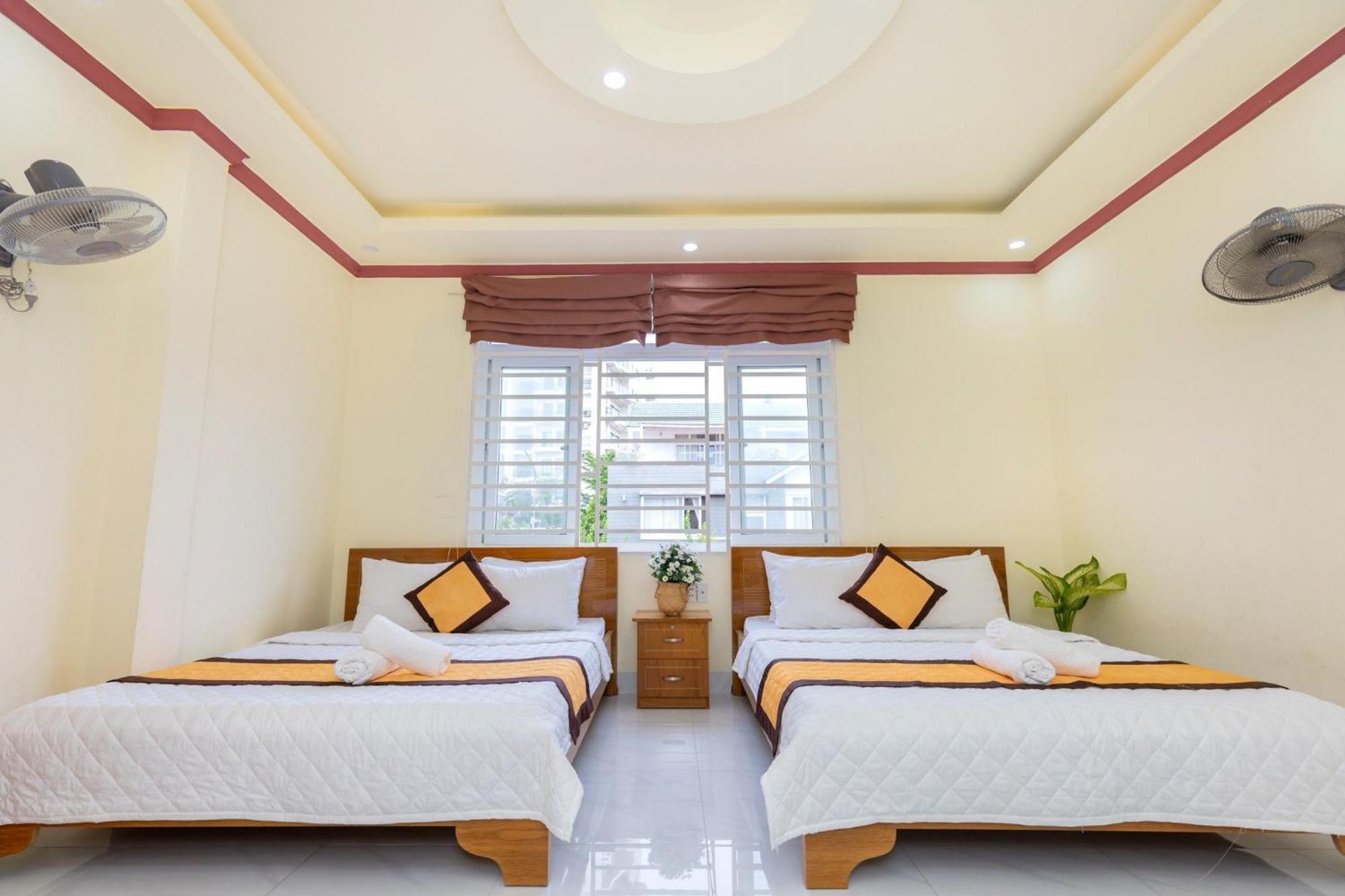 Villa Villa B2-9 Long Cung - 8 Phong Ngu *