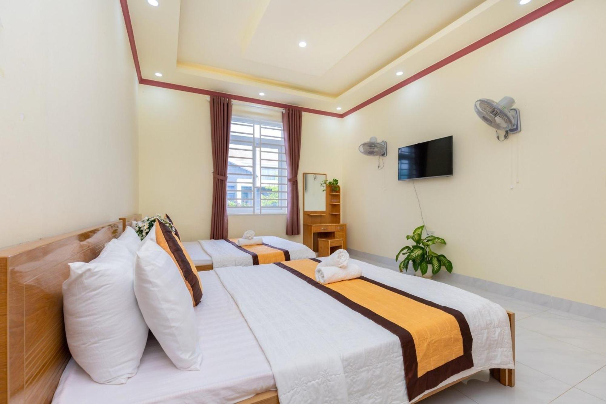 Villa B2-9 Long Cung - 8 Phong Ngu