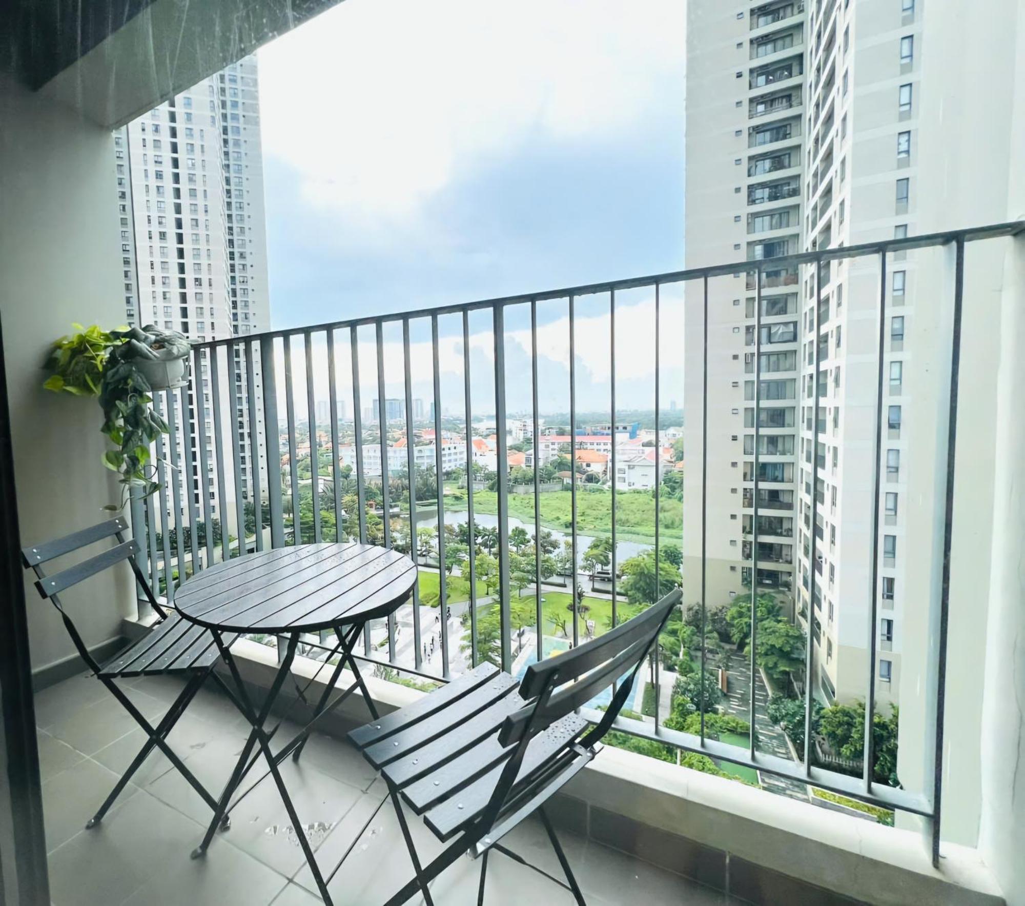 Masteri Thao Dien By Aura Luxury * TP. Hồ Chí Minh