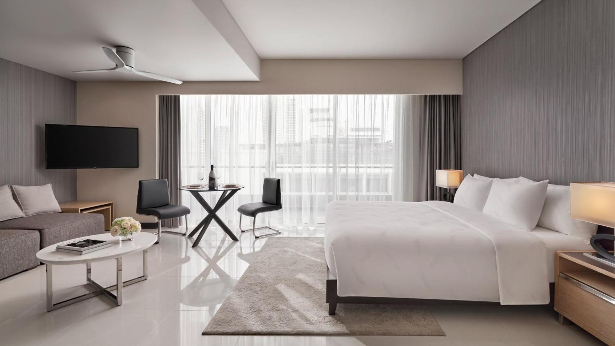 Intercontinental Residences By Ihg Hotel 5*
