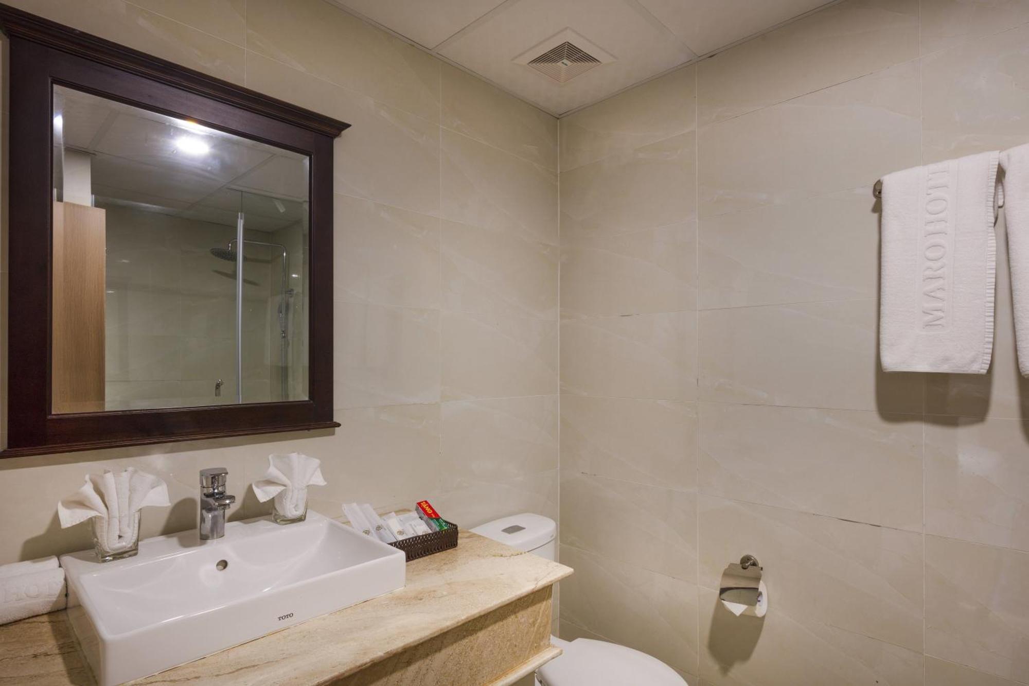 Maro & Hotel 4*