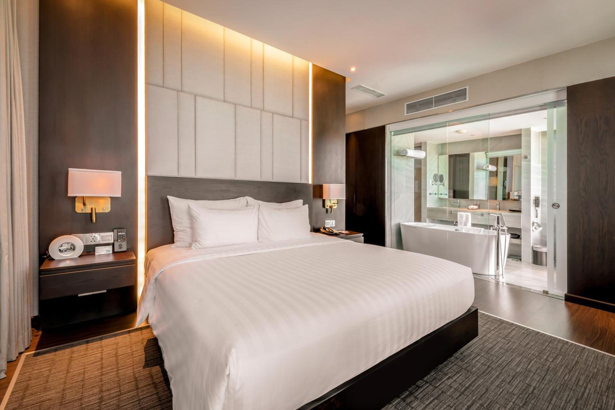Hotel New Orient 4*