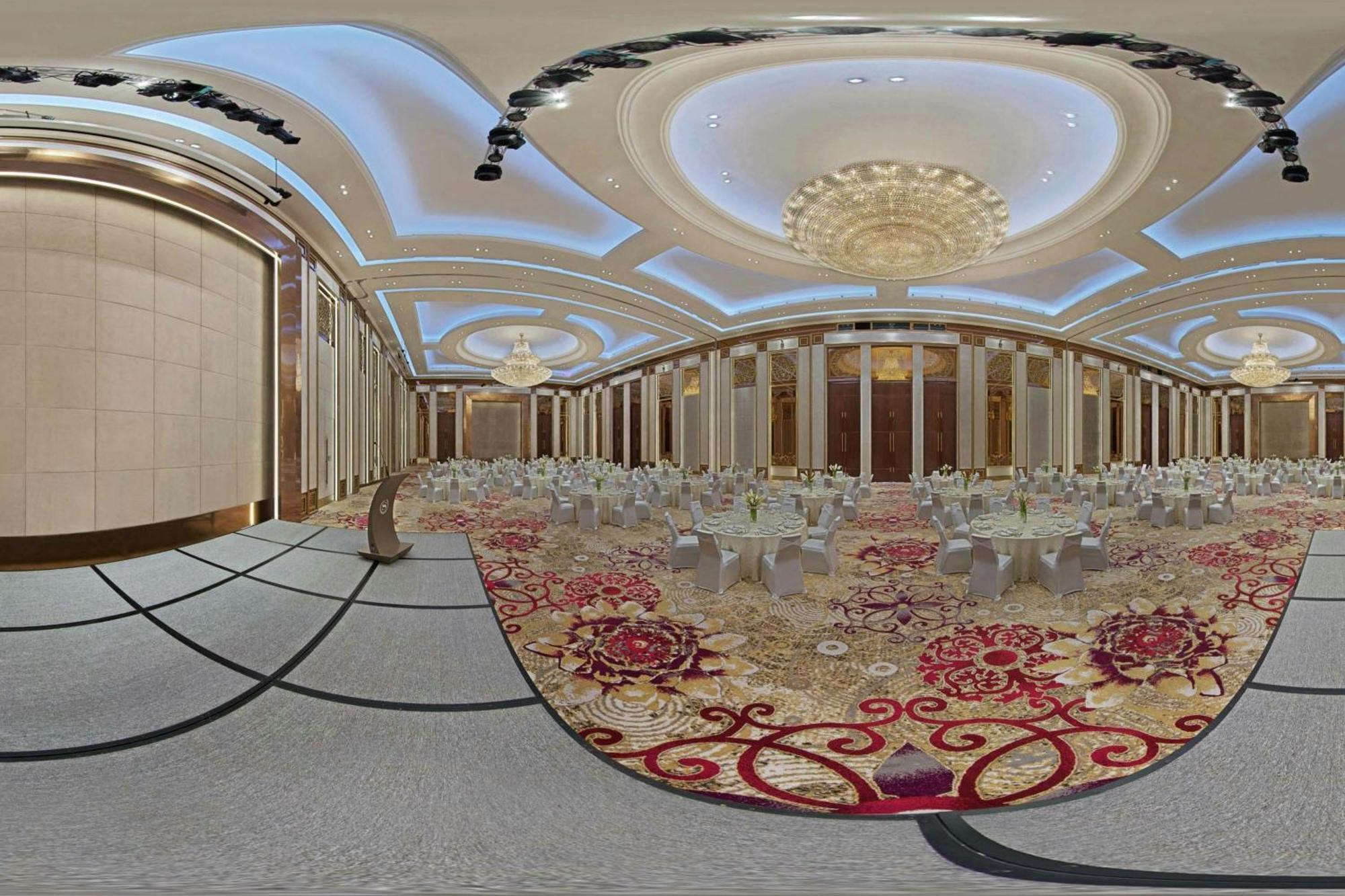 Sheraton Grand & Convention Center 5* Da Nang