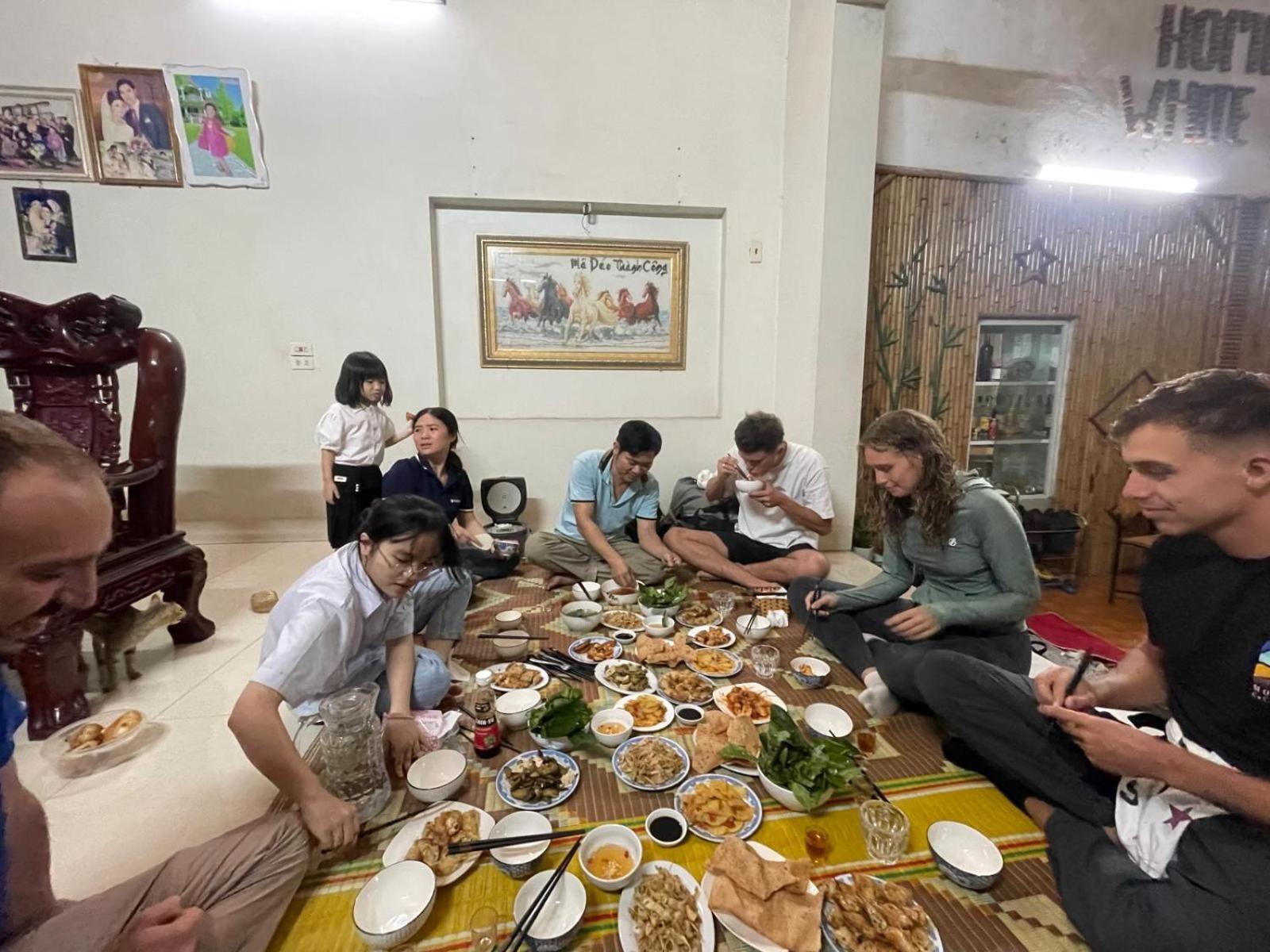 Tam Coc White Swan Hostel Ninh Binh