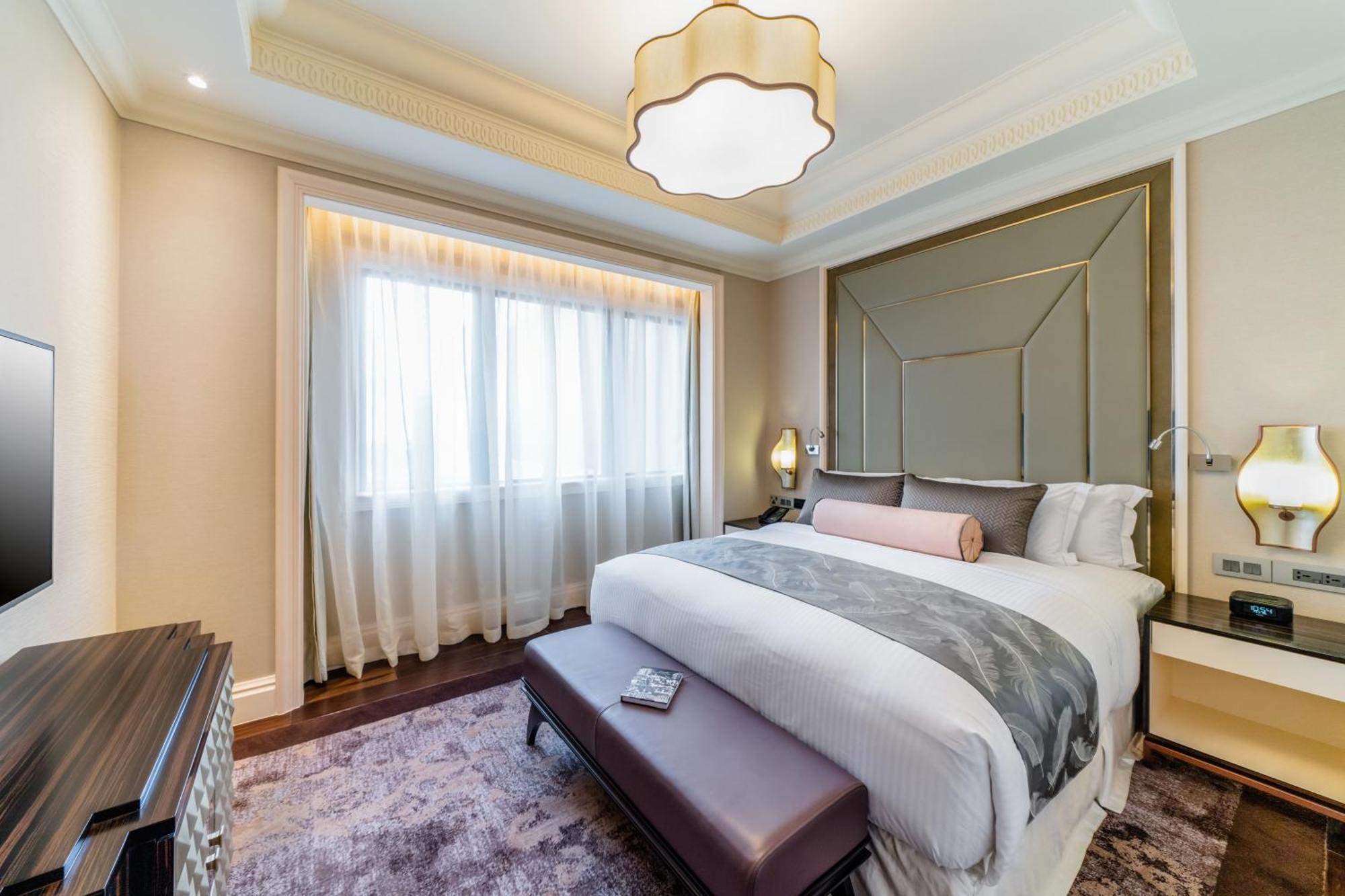 Khách sạn Caravelle Saigon 5*