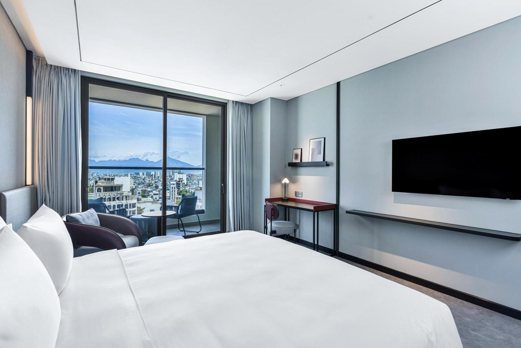 Radisson Red Hotel Da Nang