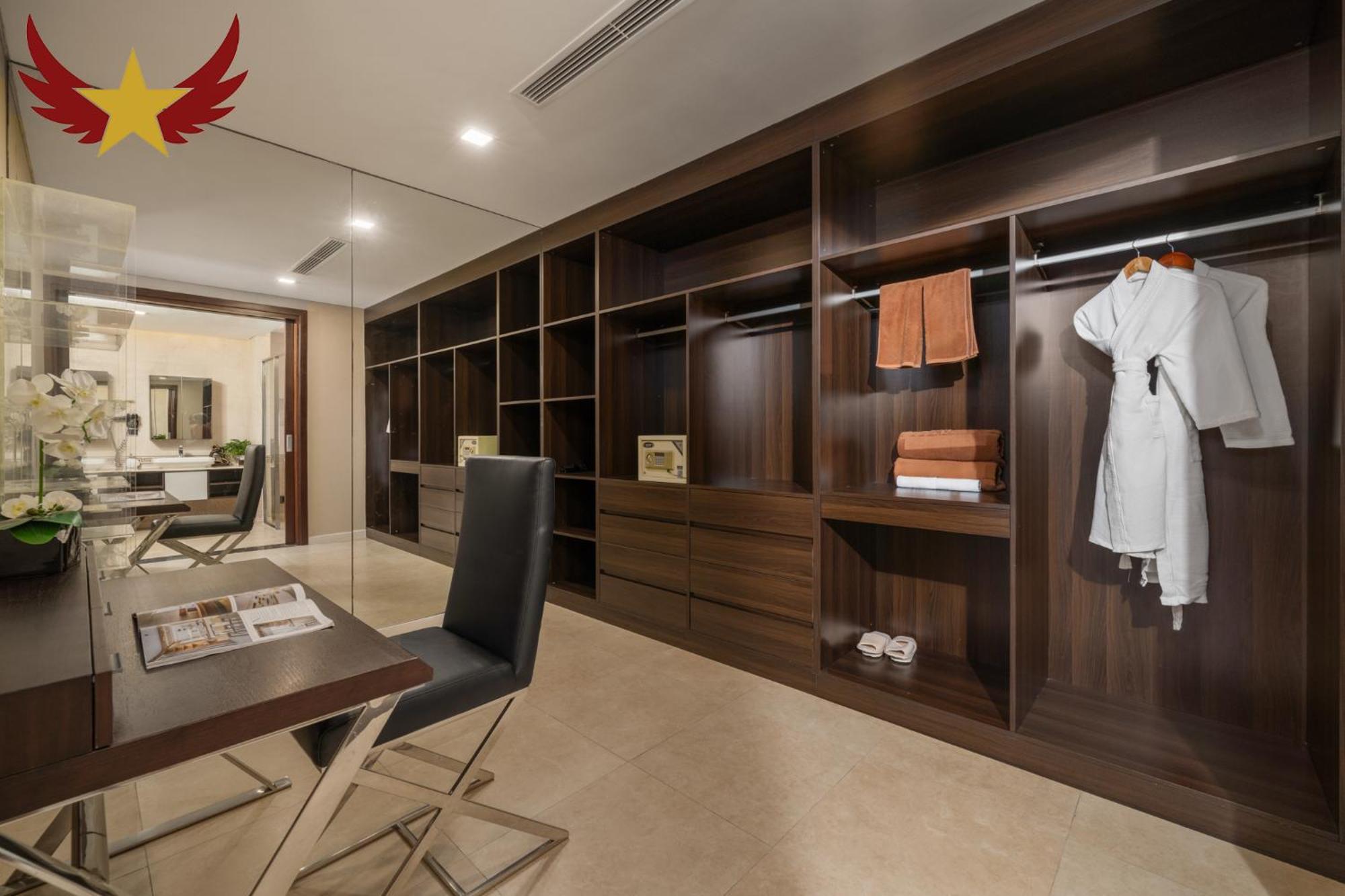 Villa The Five 8 Bedrooms Beachfront - K3 Da Nang