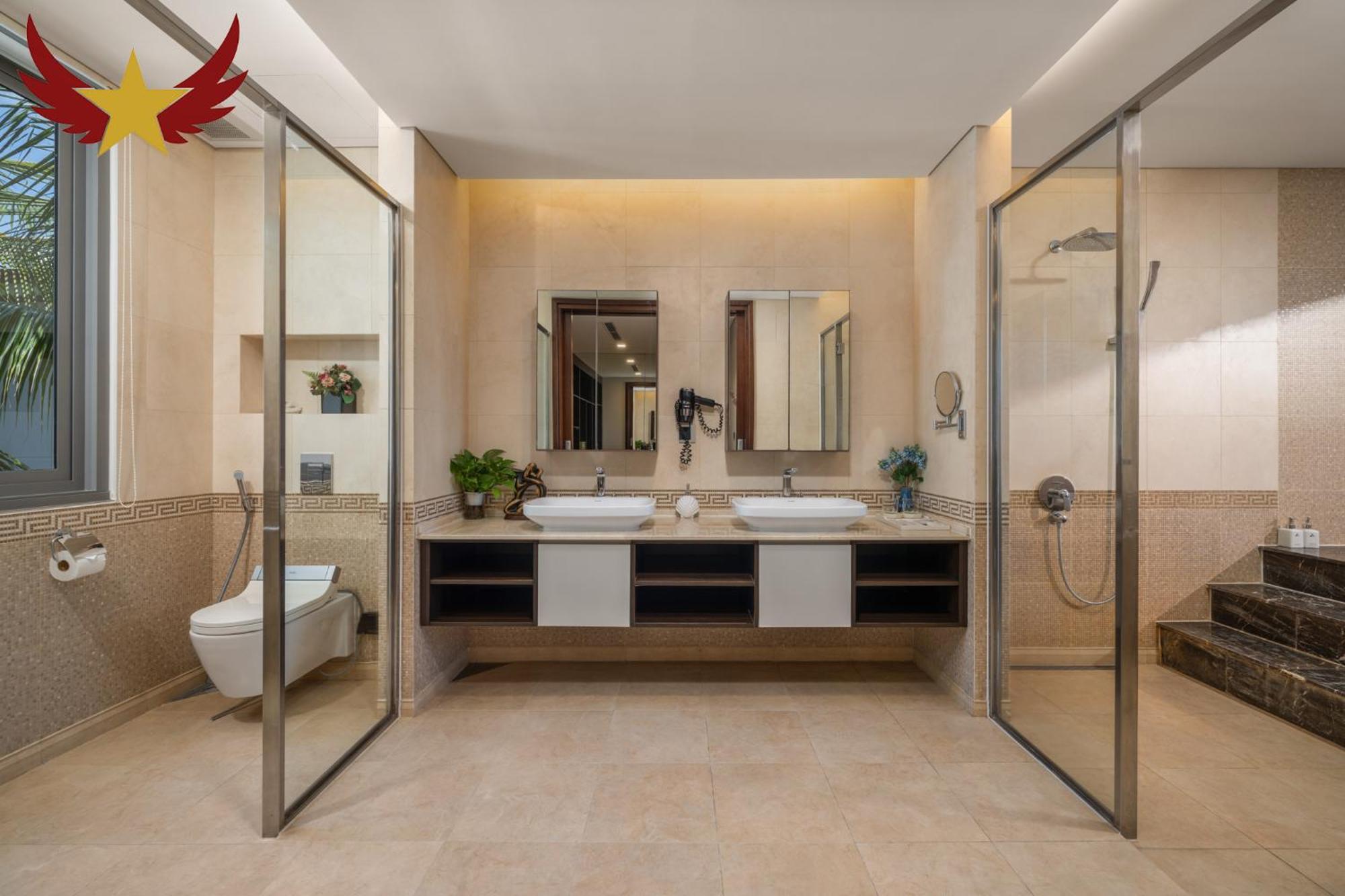 The Five 8 Bedrooms Beachfront - K3 Da Nang