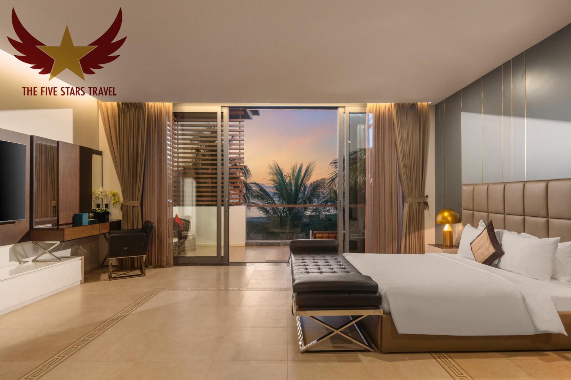 The Five 8 Bedrooms Beachfront - K3 Villa *