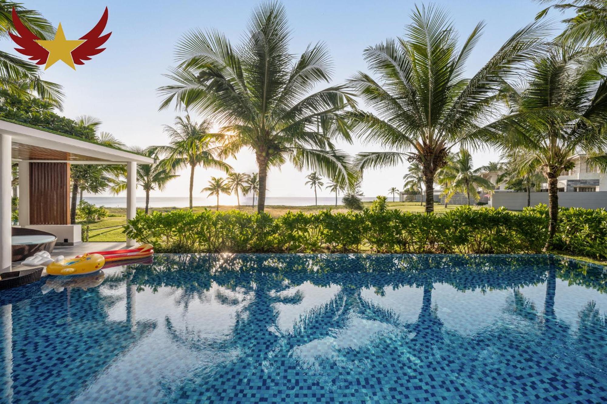 The Five 8 Bedrooms Beachfront - K3 Villa *