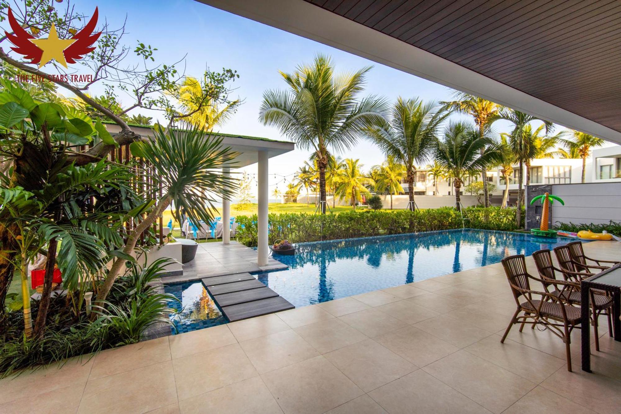 The Five 8 Bedrooms Beachfront - K3 Villa
