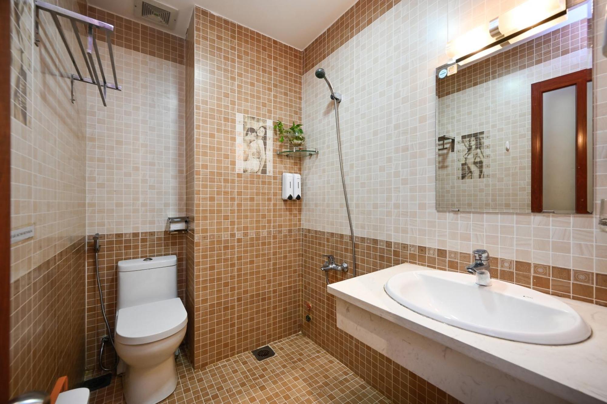 Ly Ly Hotel Ho Chi Minh City