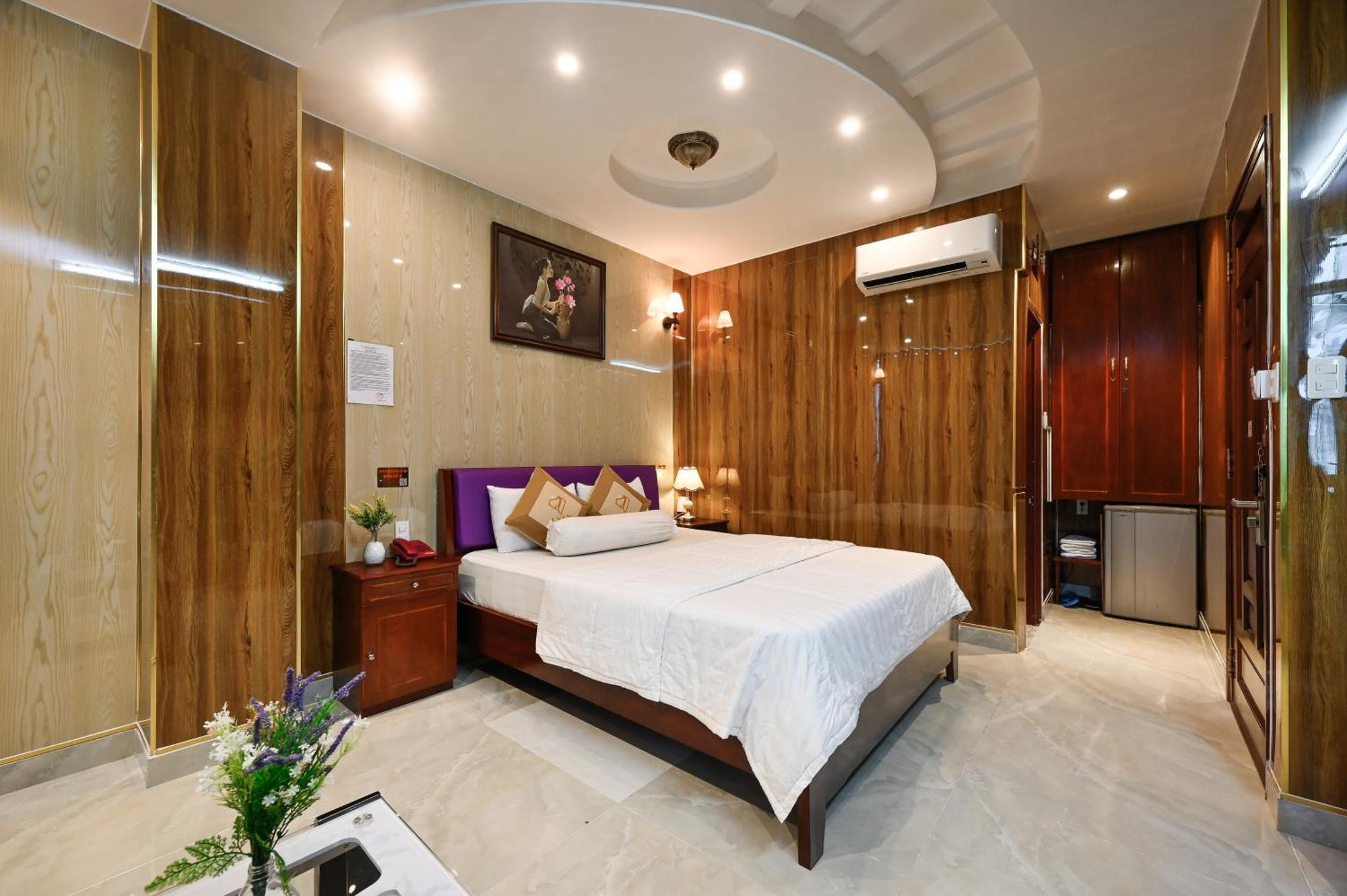 Hotel Ly Ly 3*