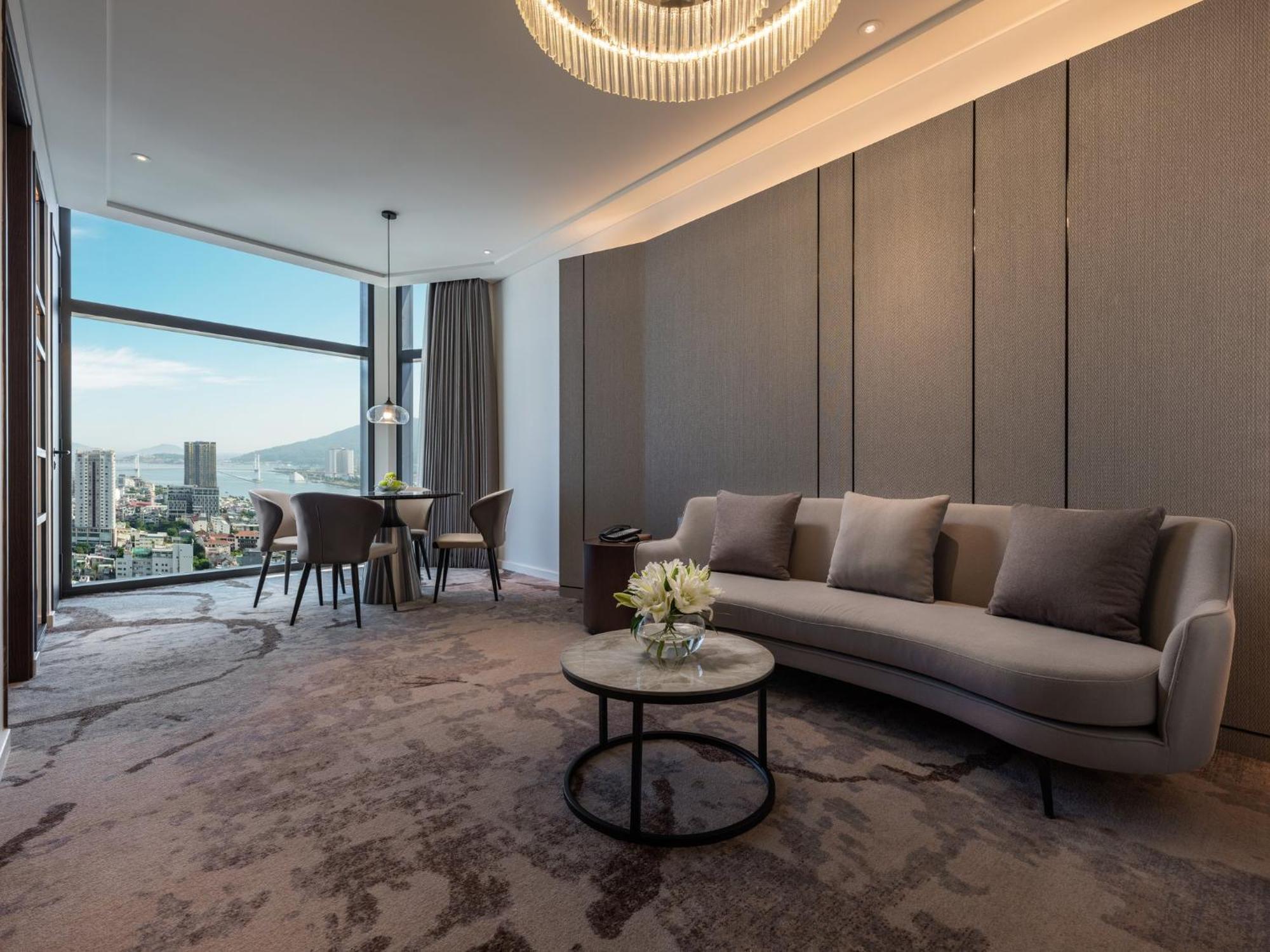 Crowne Plaza Centre By Ihg Hotel Da Nang