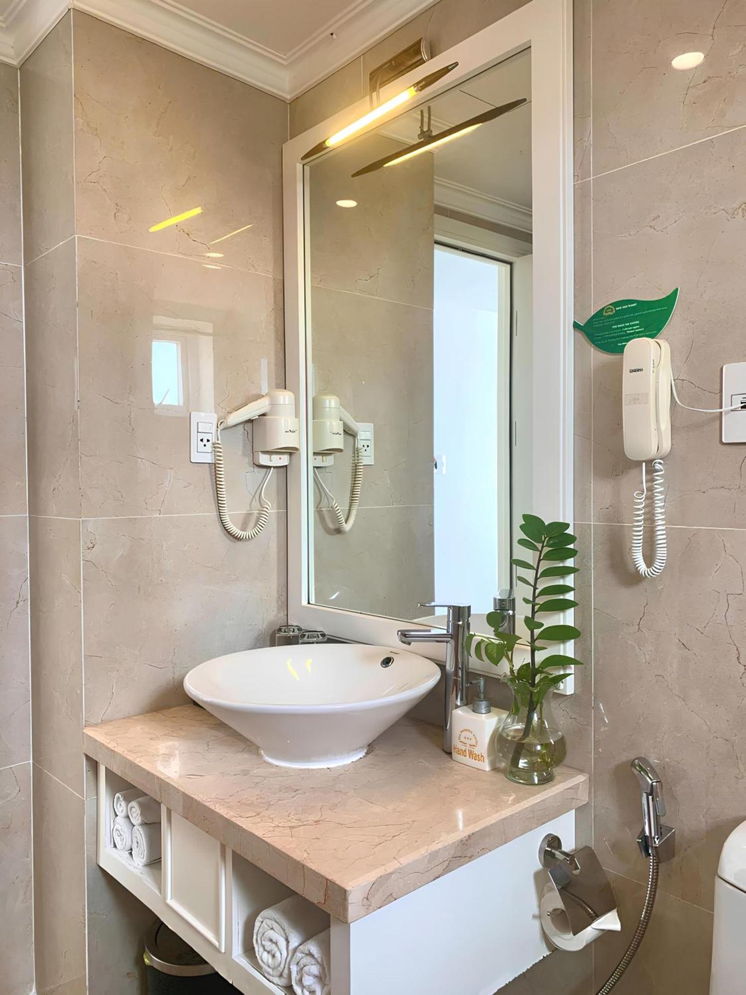 Sea Phoenix Hotel 3*
