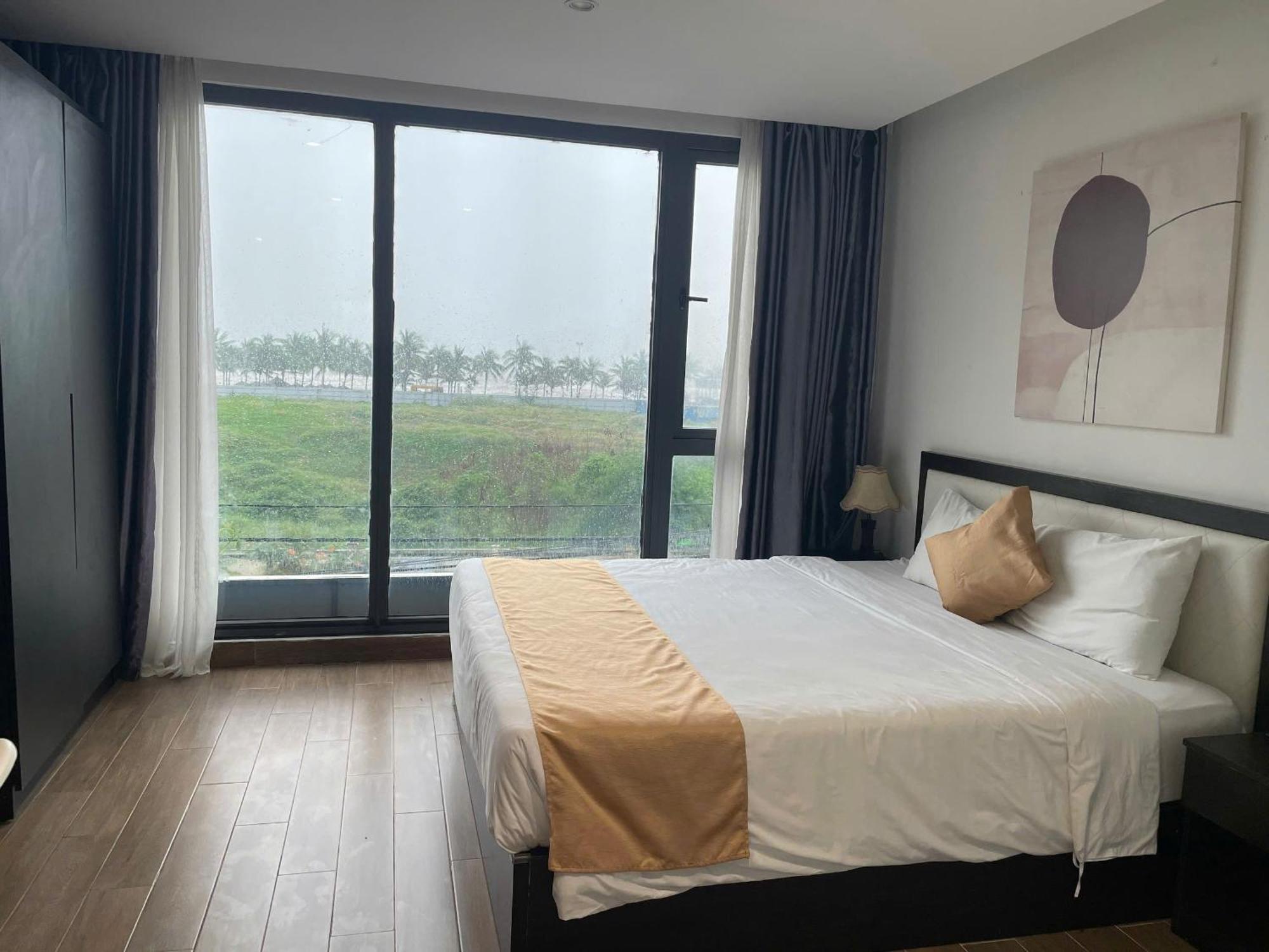 Khách sạn Horizon Front 3*