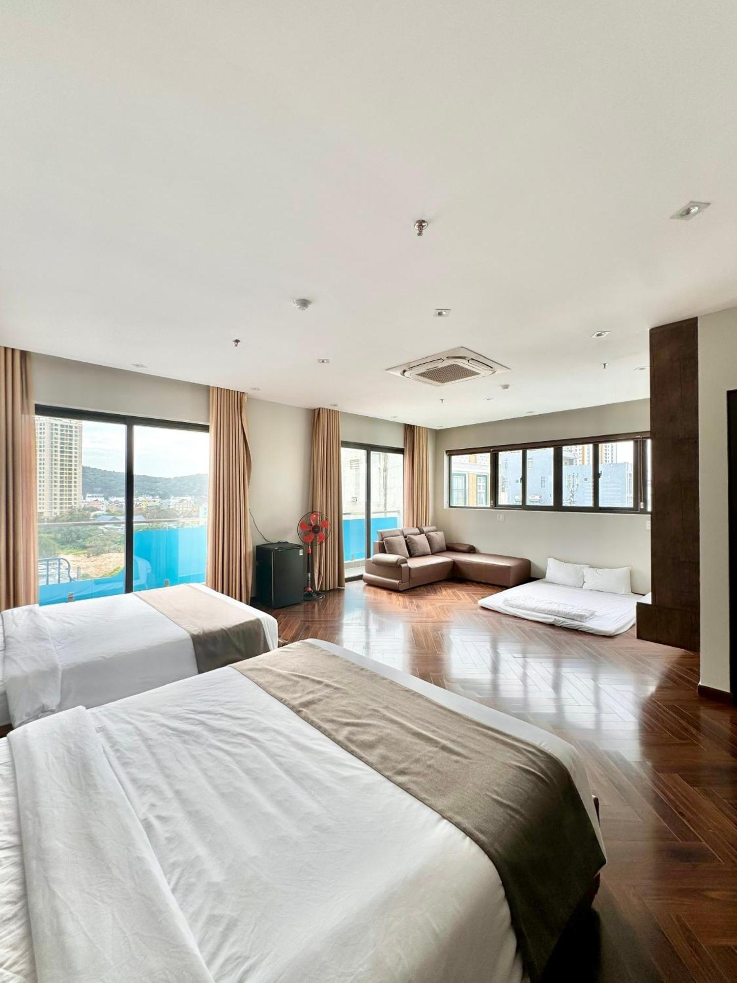 Long 2 * Vung Tau