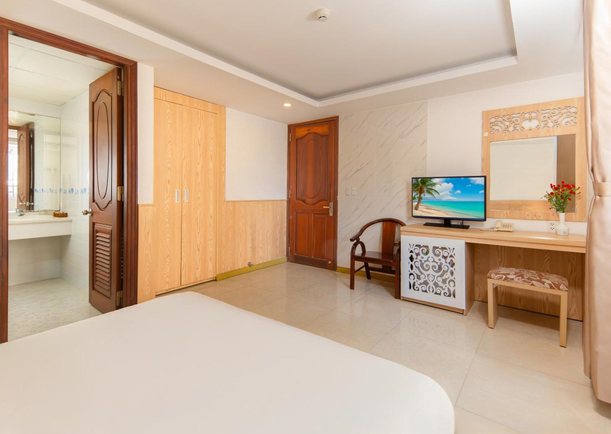 Hotel Nang Vang