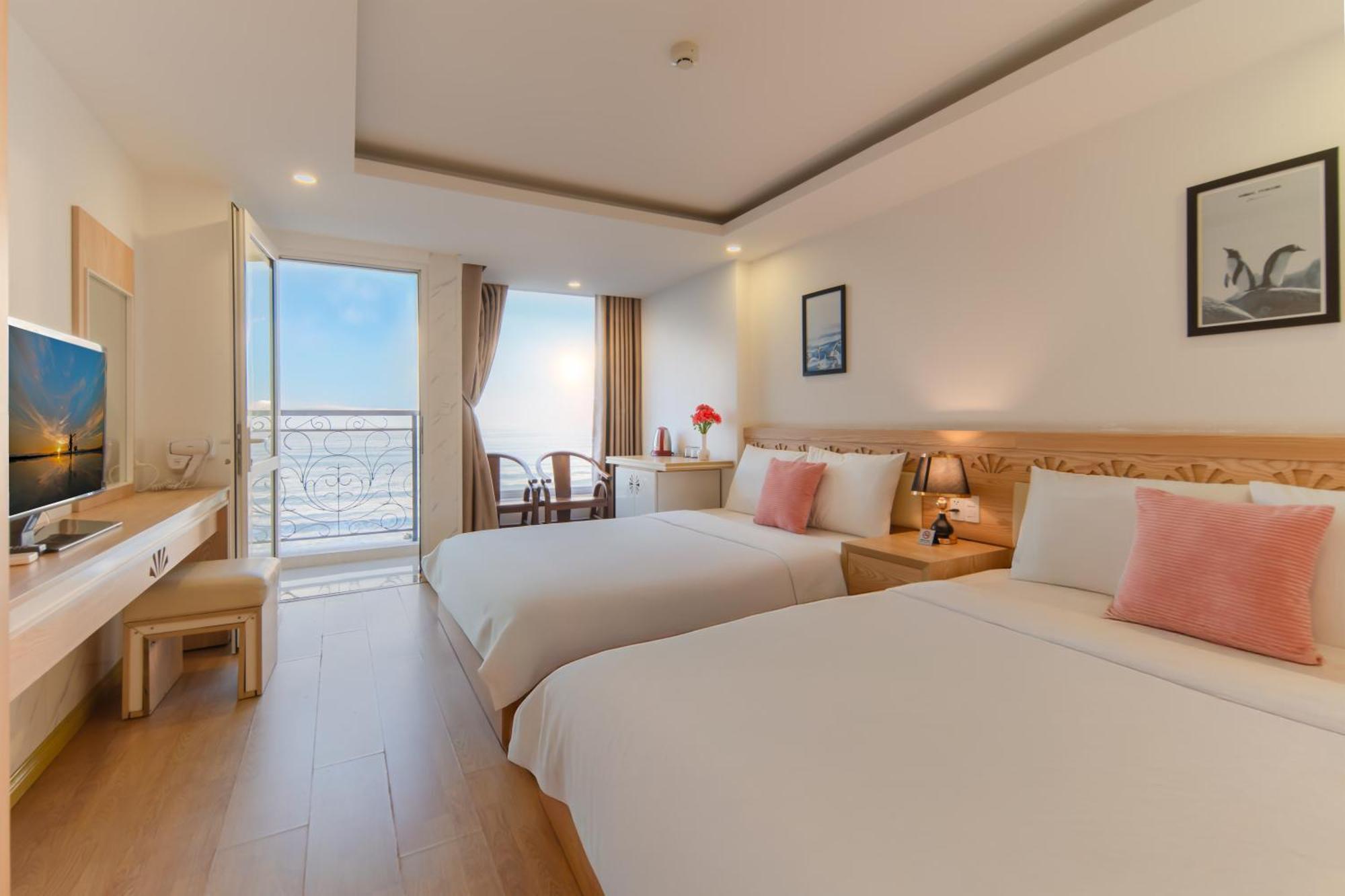 Nang Vang Hotel 2*