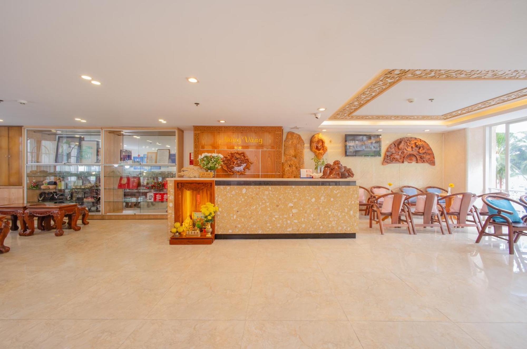 Nang Vang Hotel 2*
