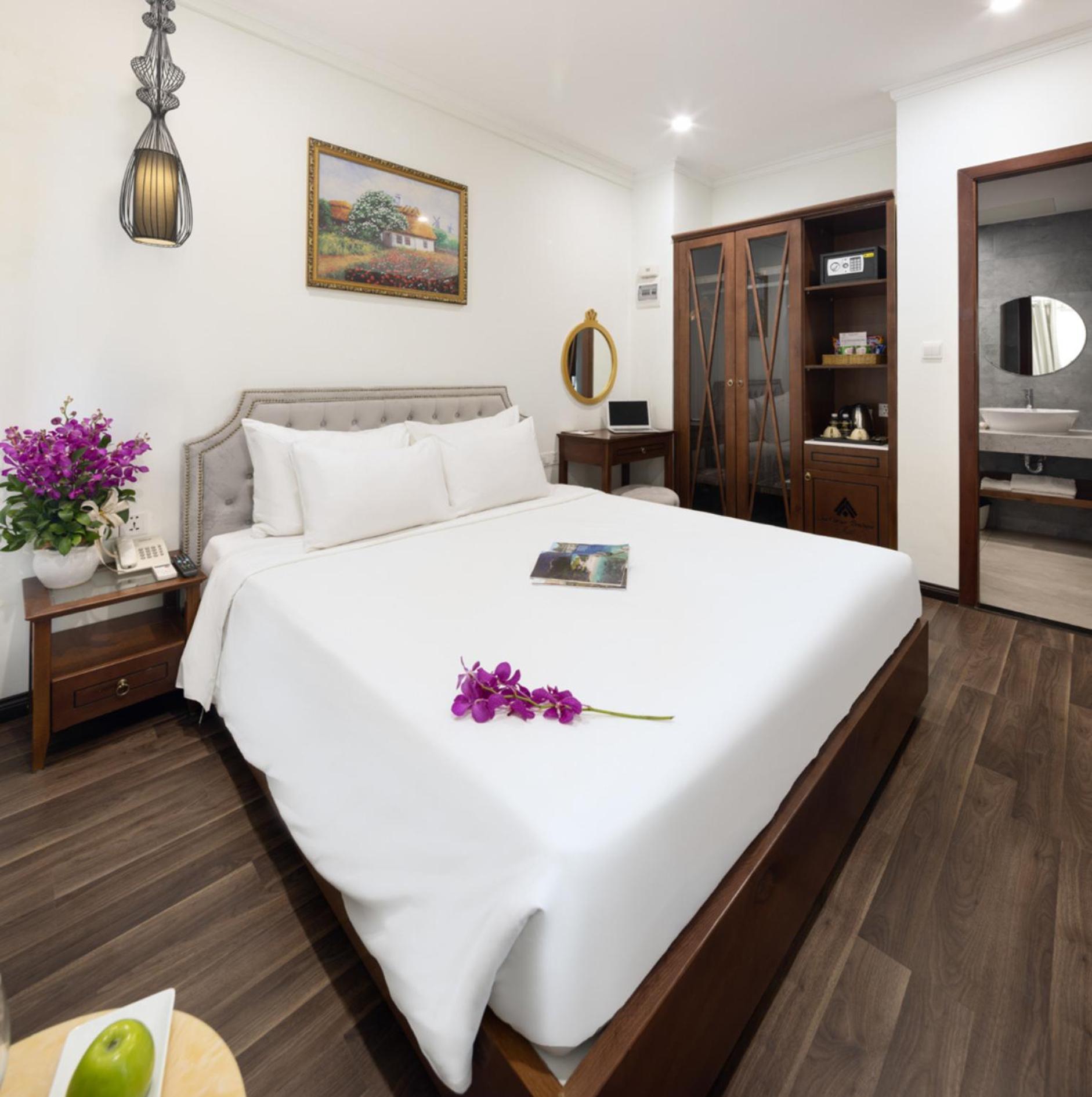 Residences Minh Chau Hotel 3*