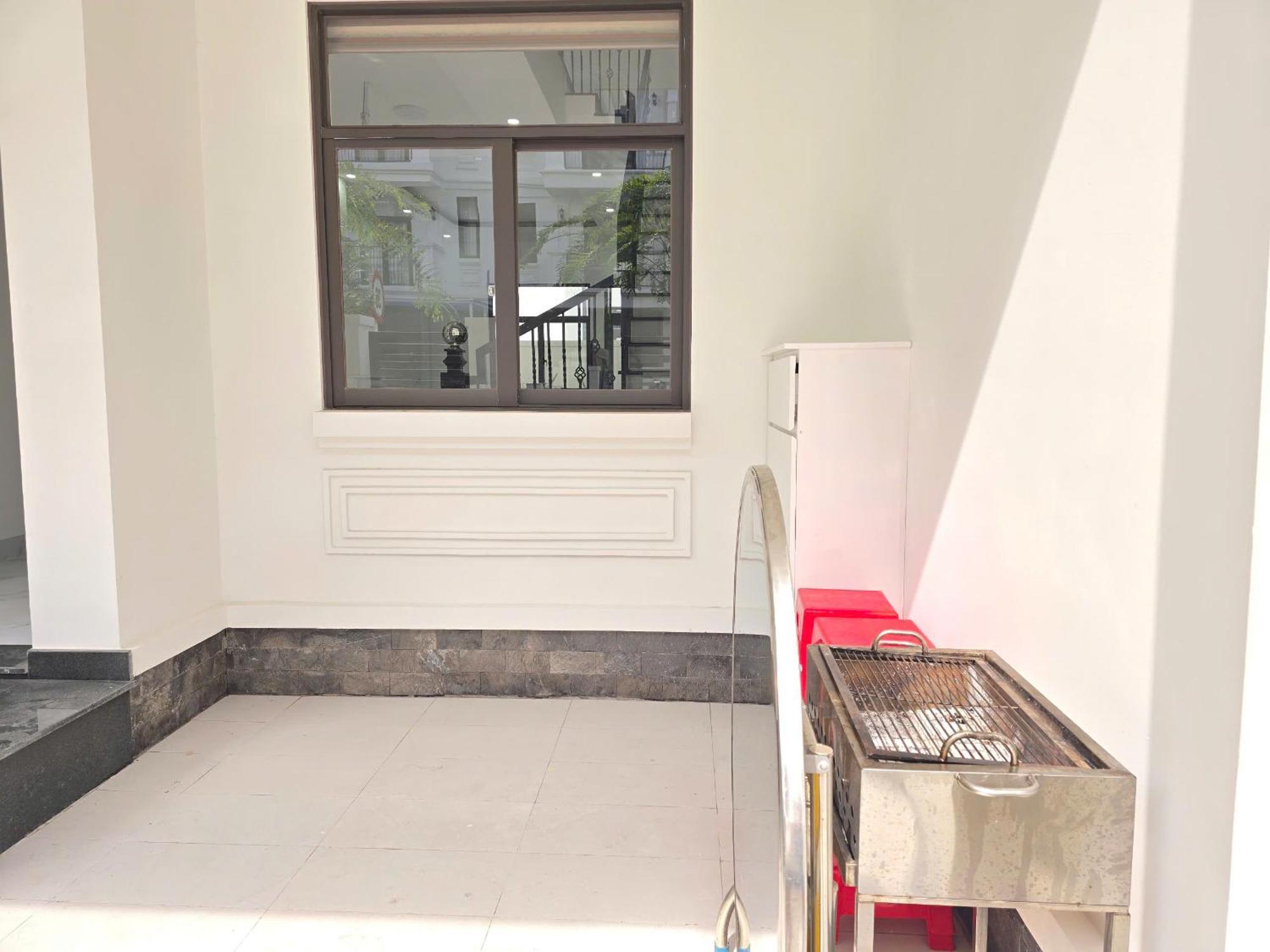 Apartment Cho Nghi Cho Thue Trong Ngay Di Bo Ra Bai Sau 173