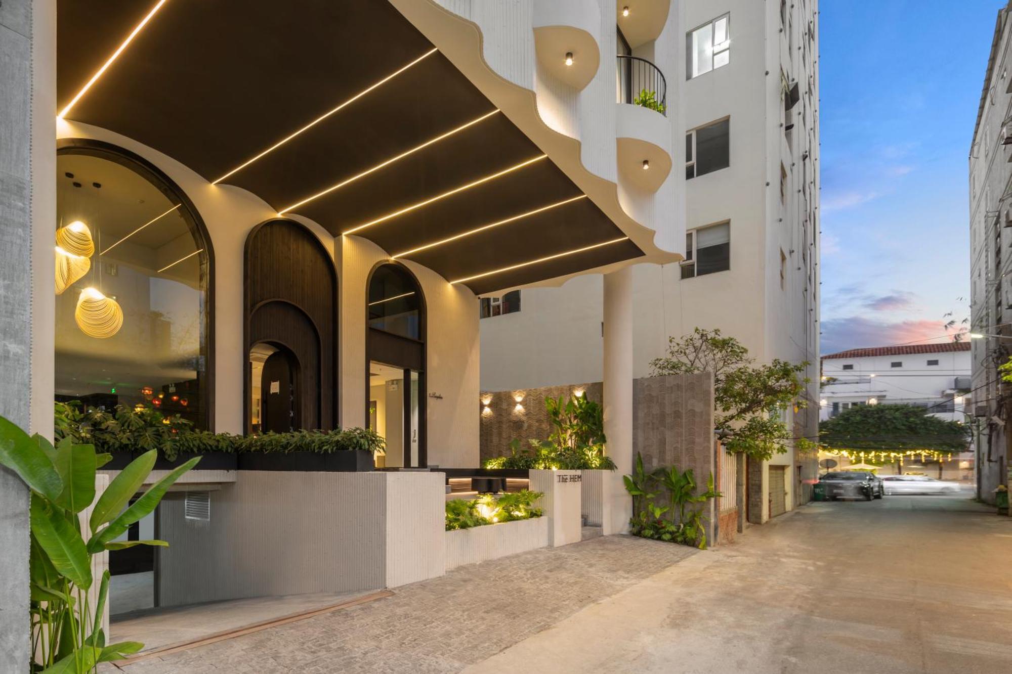 The Hem And 4* Da Nang
