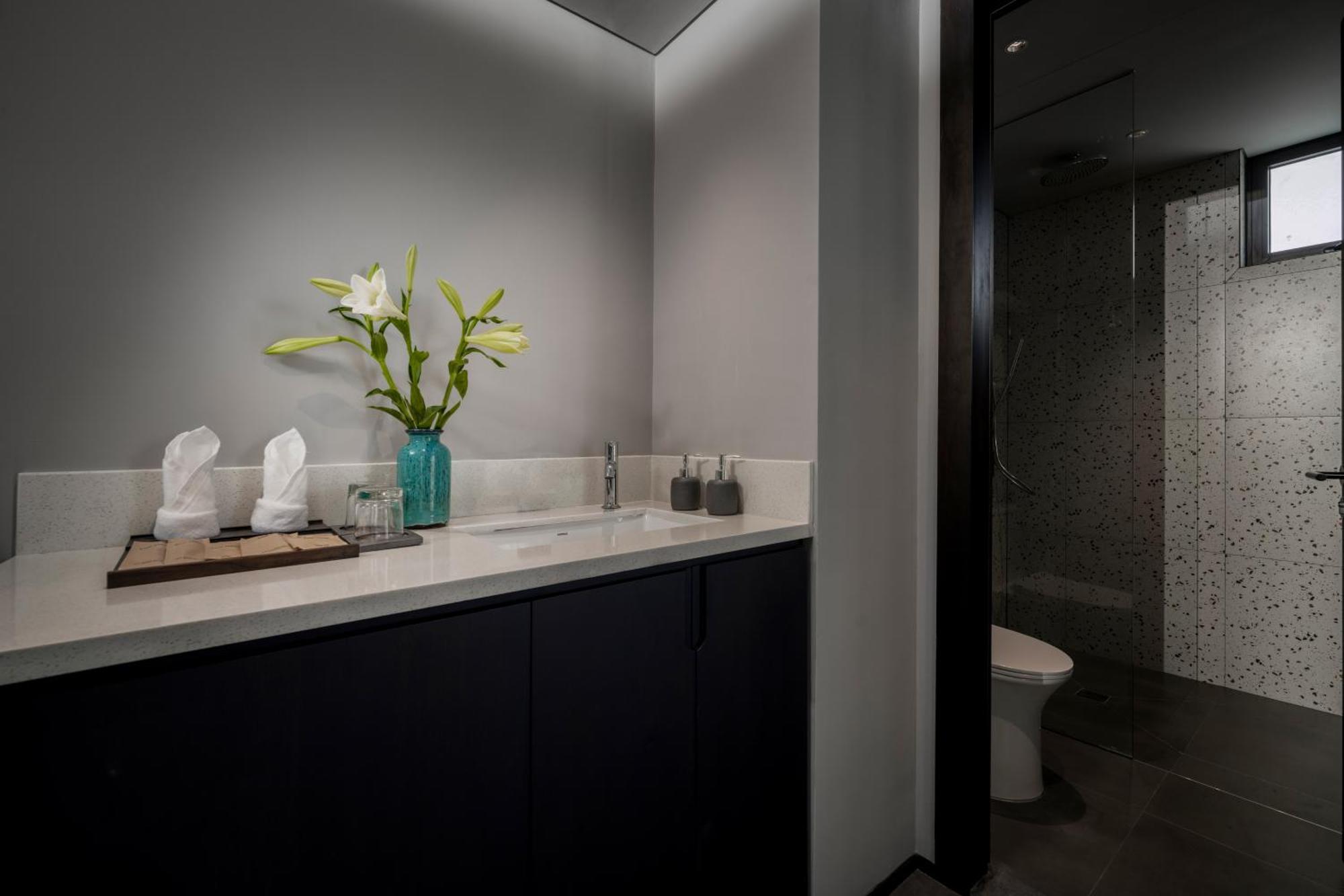 The Hem And Hotel 4*