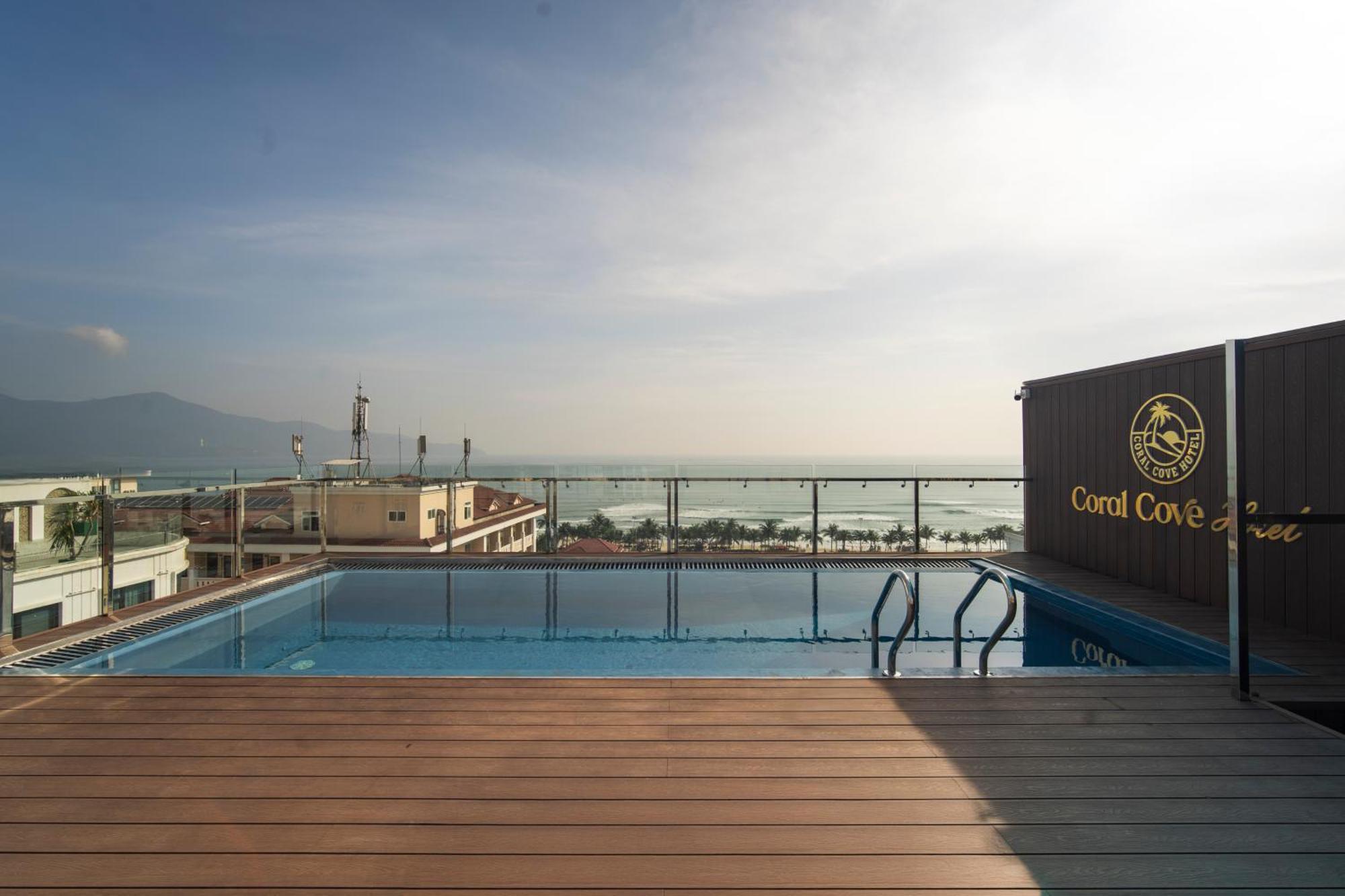 Hotel Coral Cove Da Nang