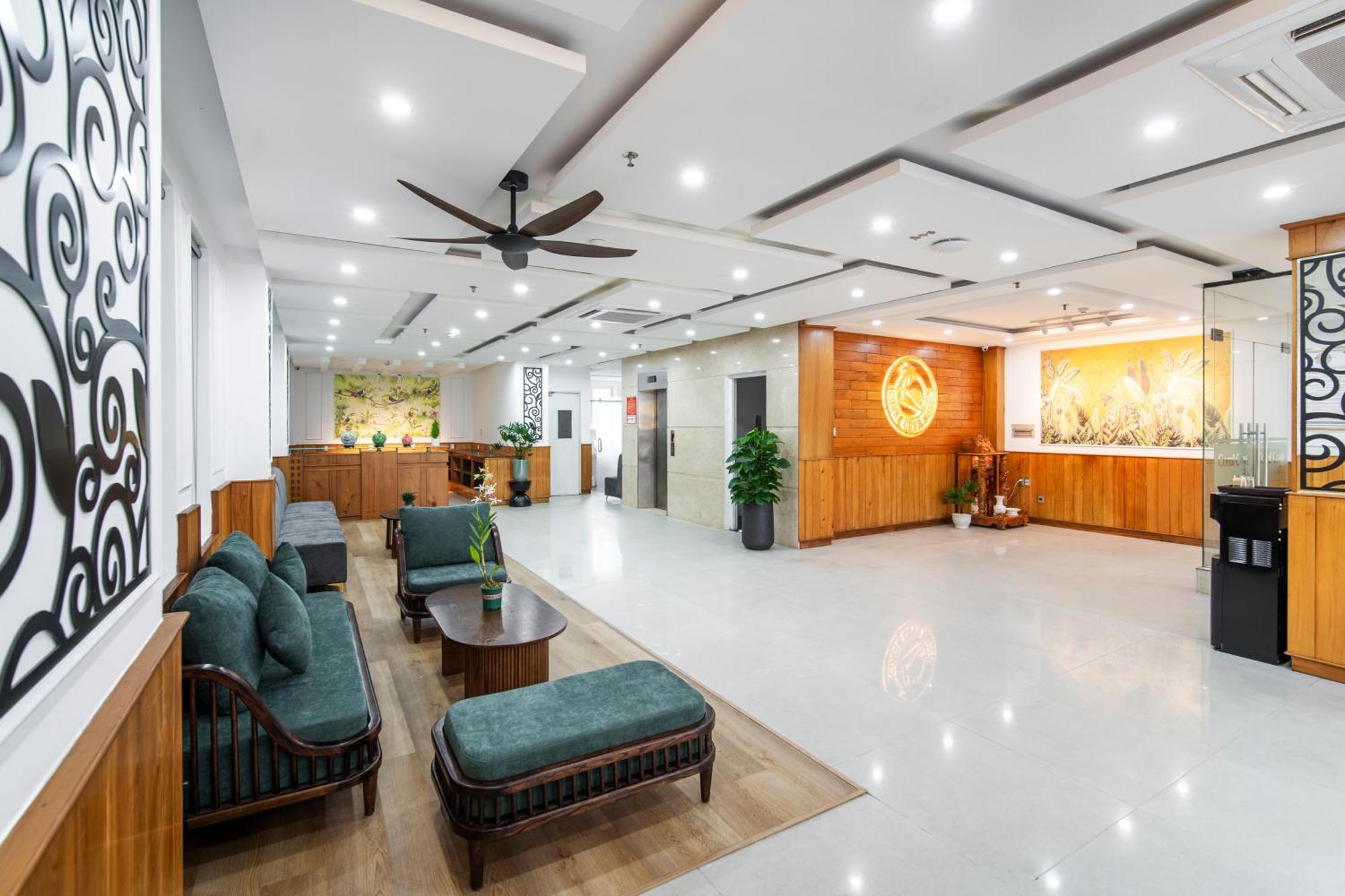 Hotel Coral Cove Da Nang