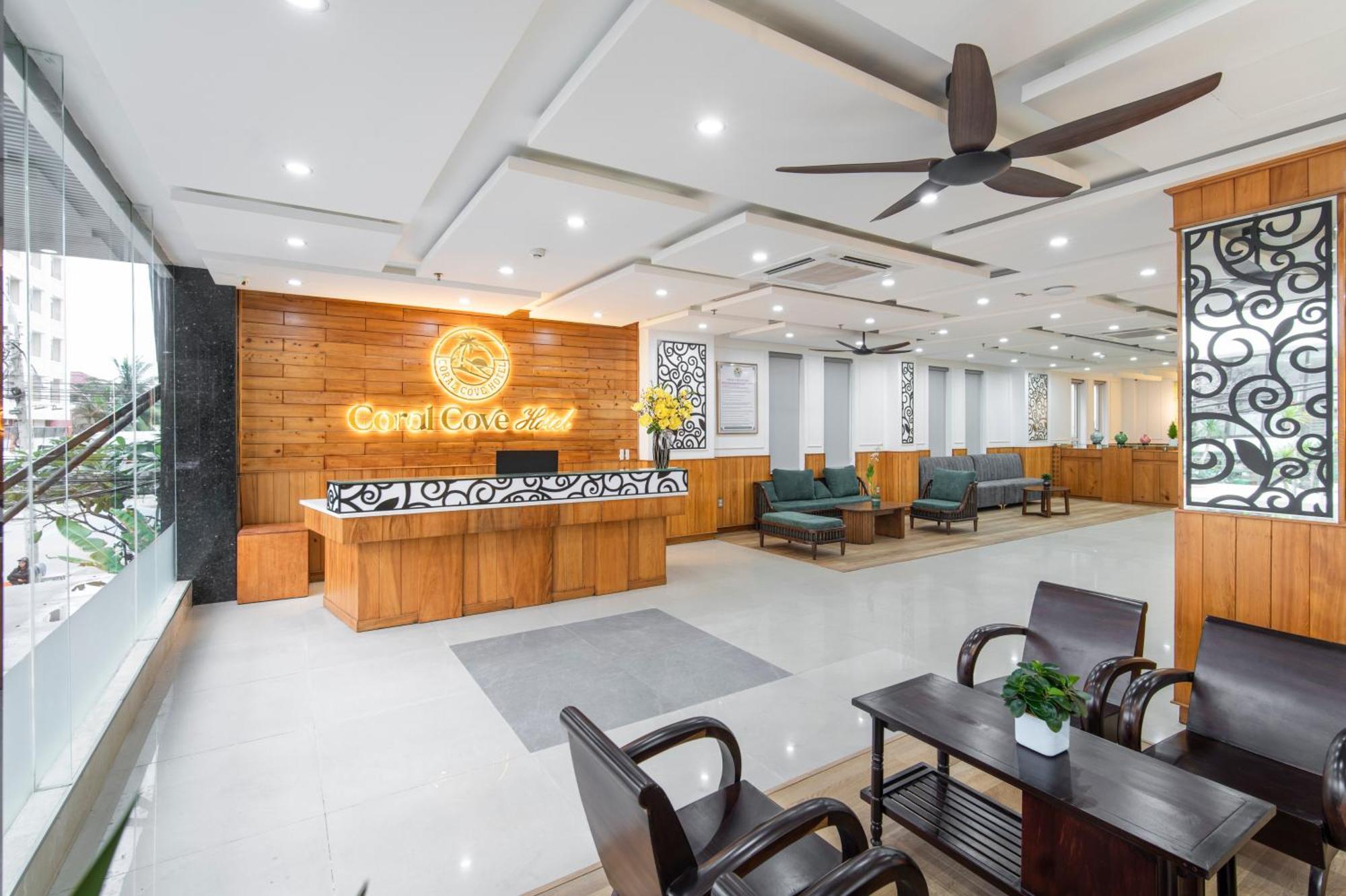 Hotel Coral Cove 4*