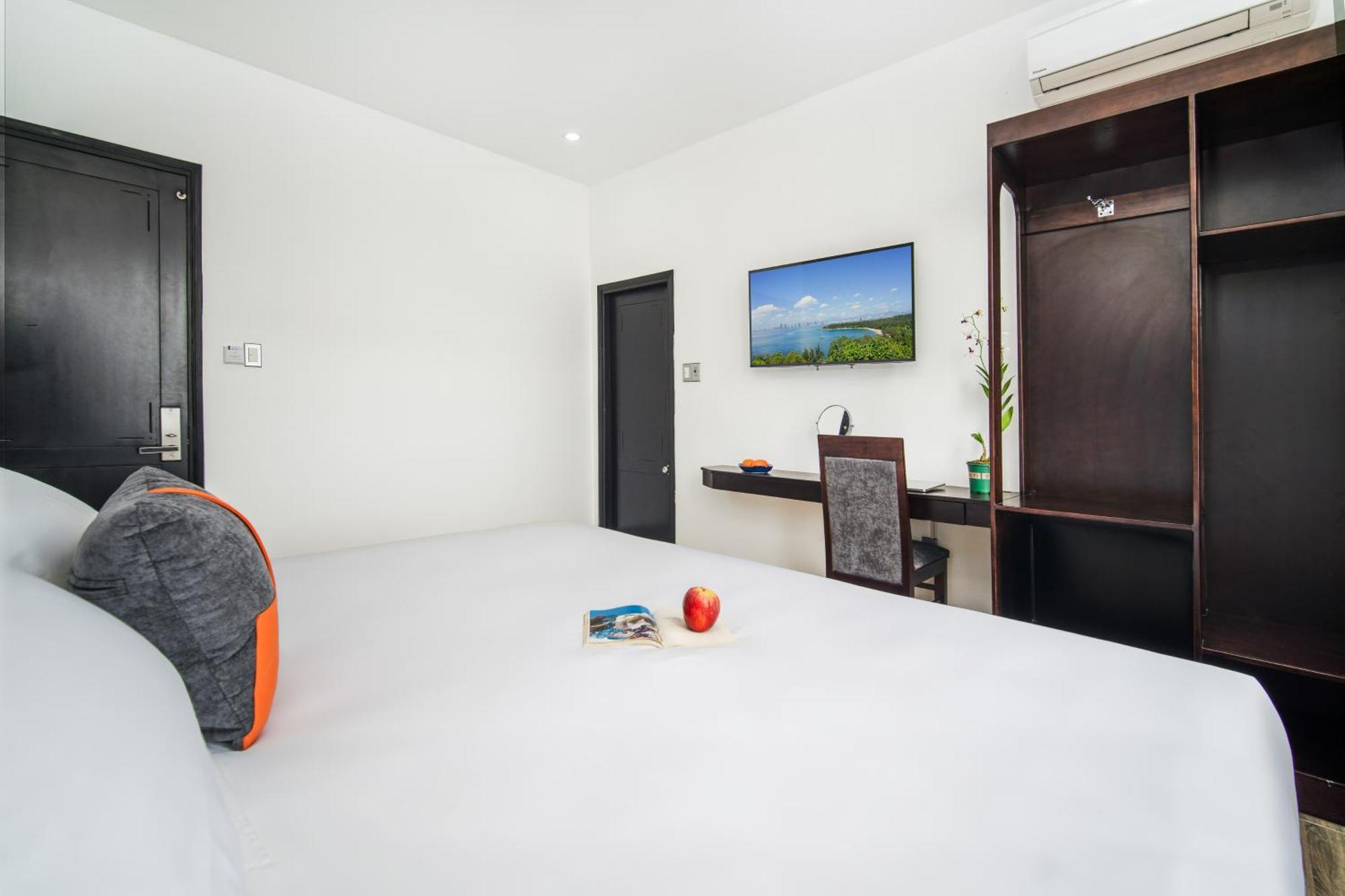 Hotel Coral Cove 4*