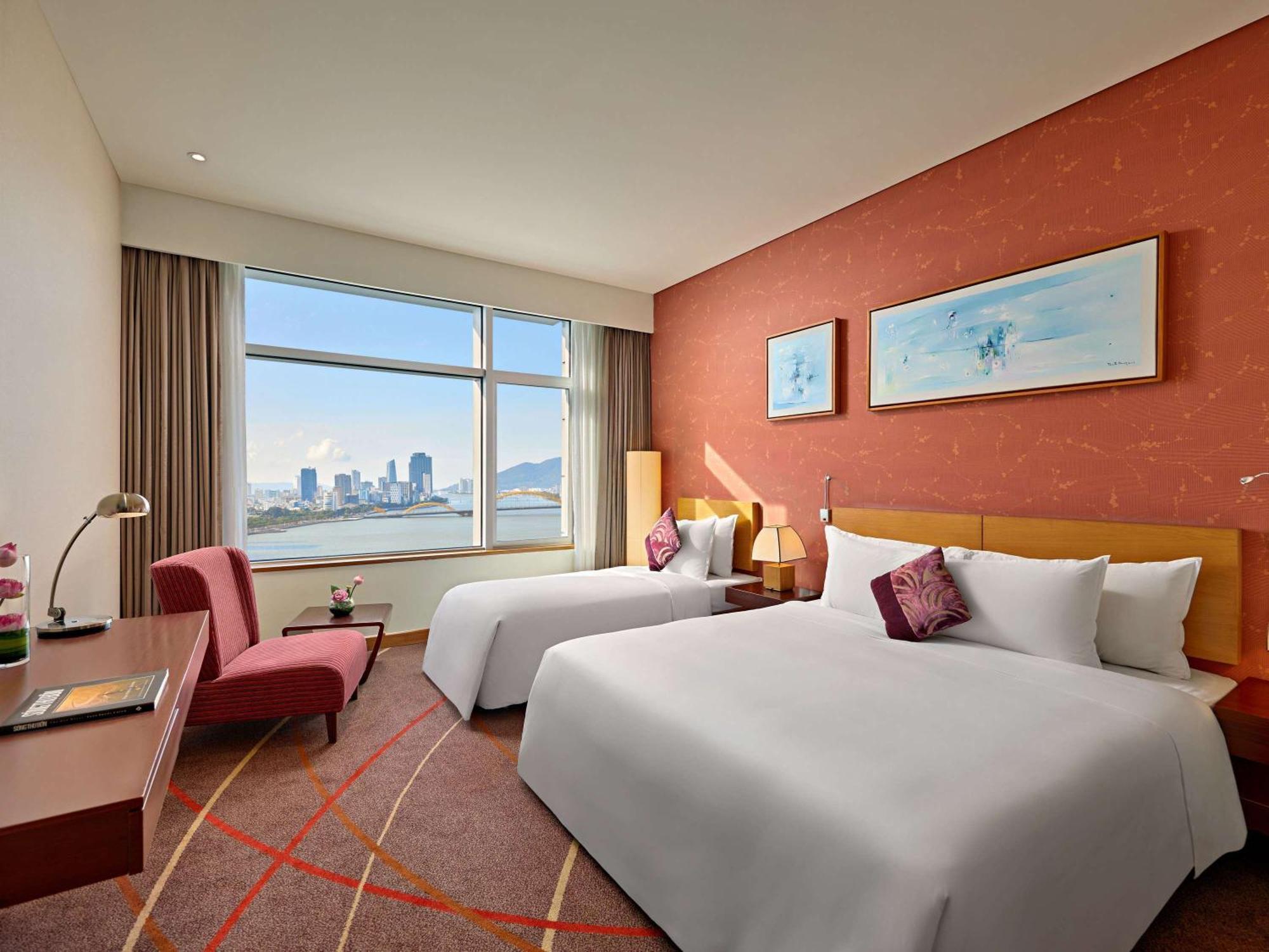 Hotel Grand Mercure