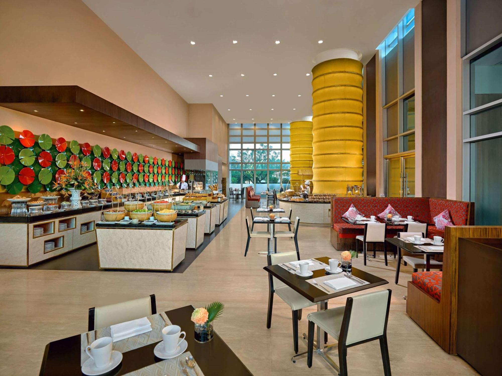 Hotel Grand Mercure