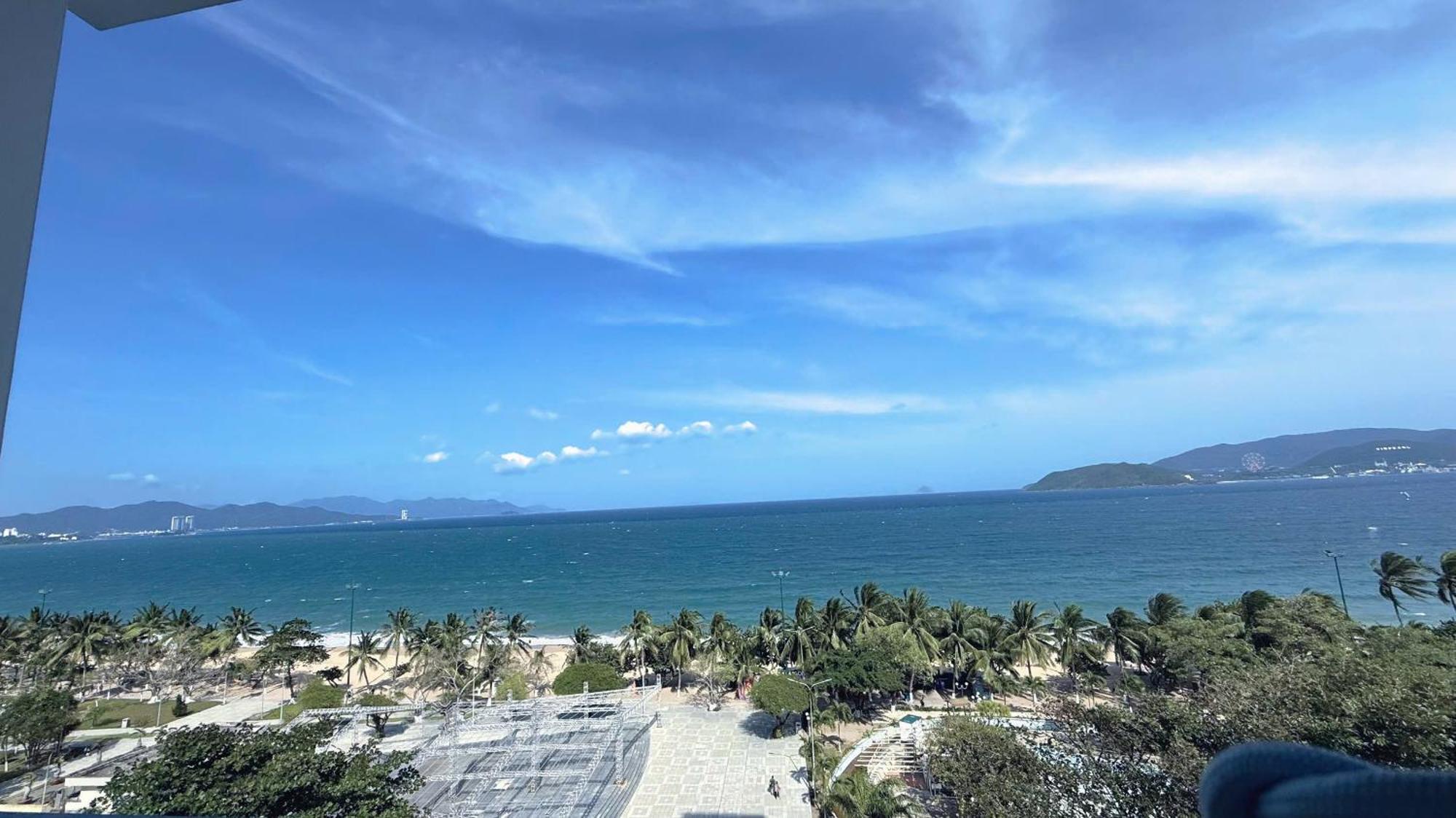 Aqua & Hotel Nha Trang